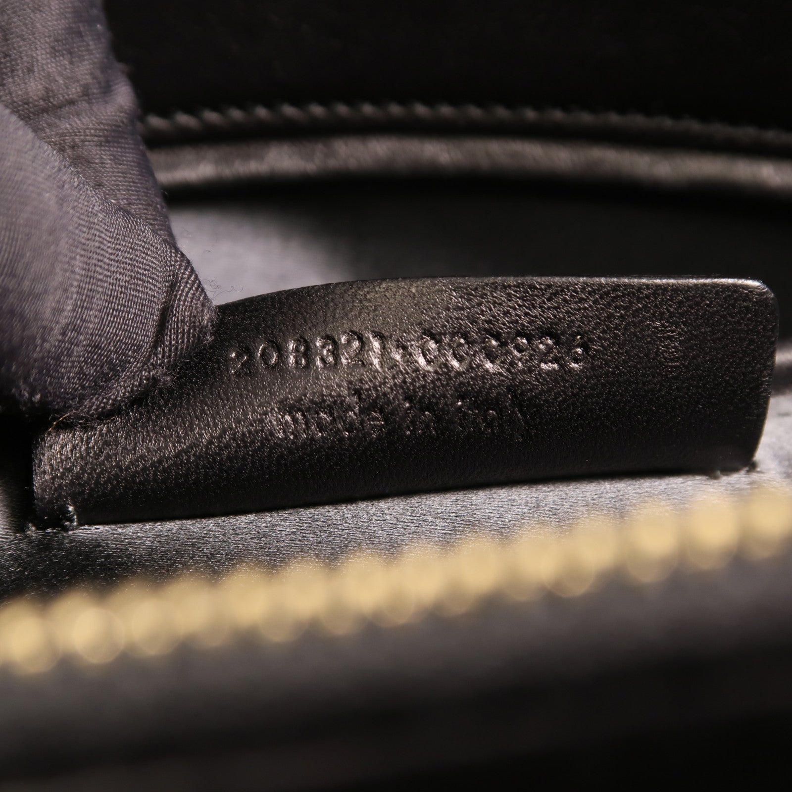 SAINT LAURENT 羊皮皮革Rive Gauche 32金扣手挽袋