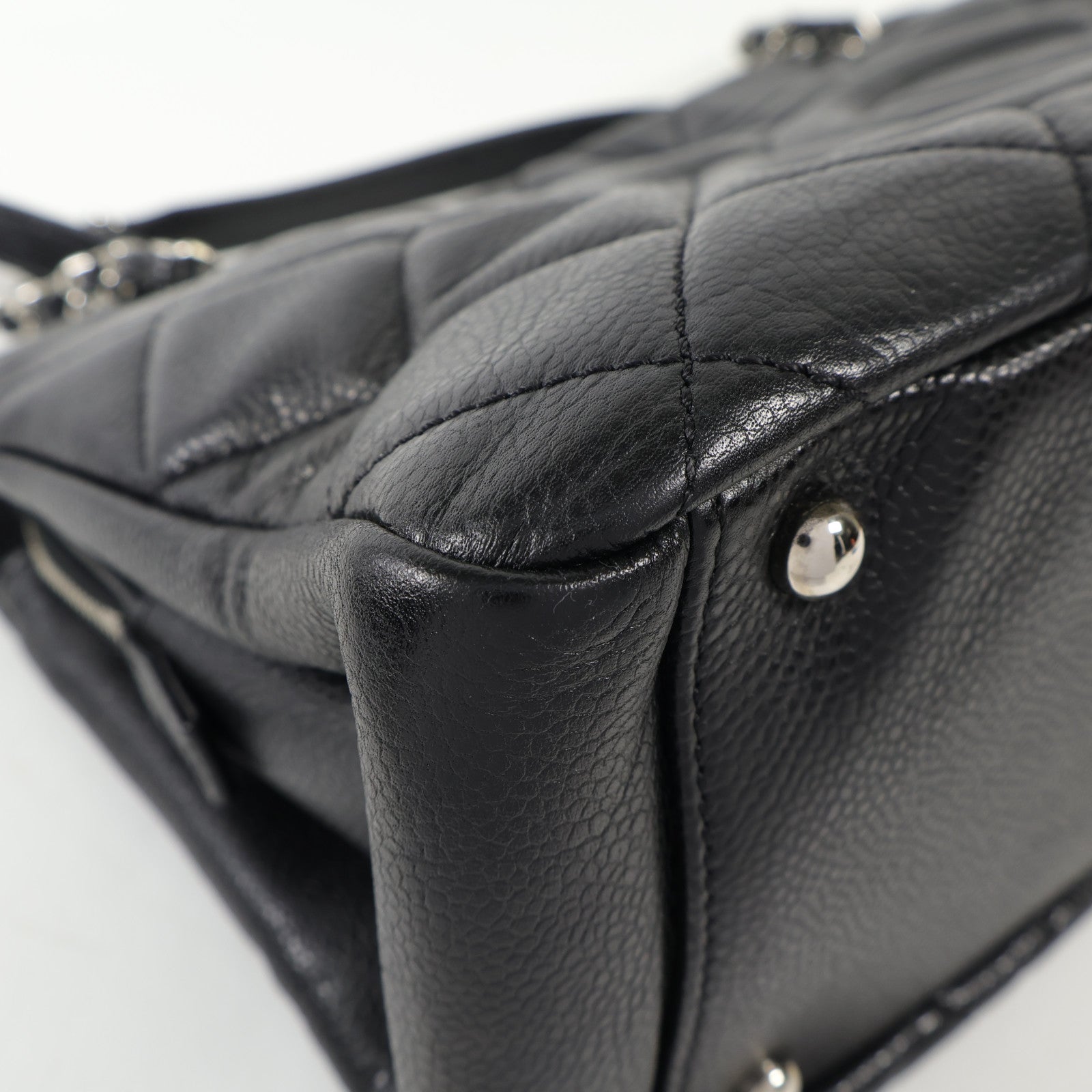 CHANEL 牛皮皮革Totebag銀扣手挽袋