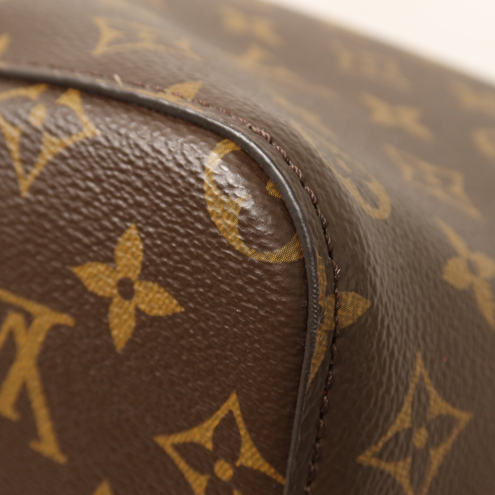 LOUIS VUITTON Monogram Neo Noe Bucket Bag金扣肩背袋