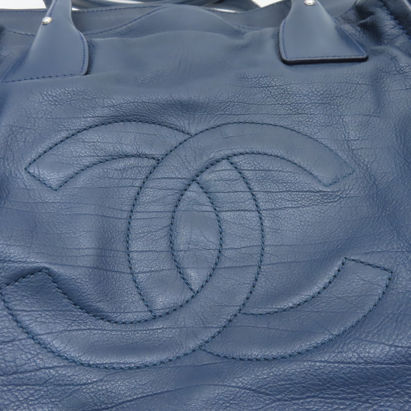 CHANEL 【激減優惠】牛皮皮革Totebag肩背袋銀扣藍色