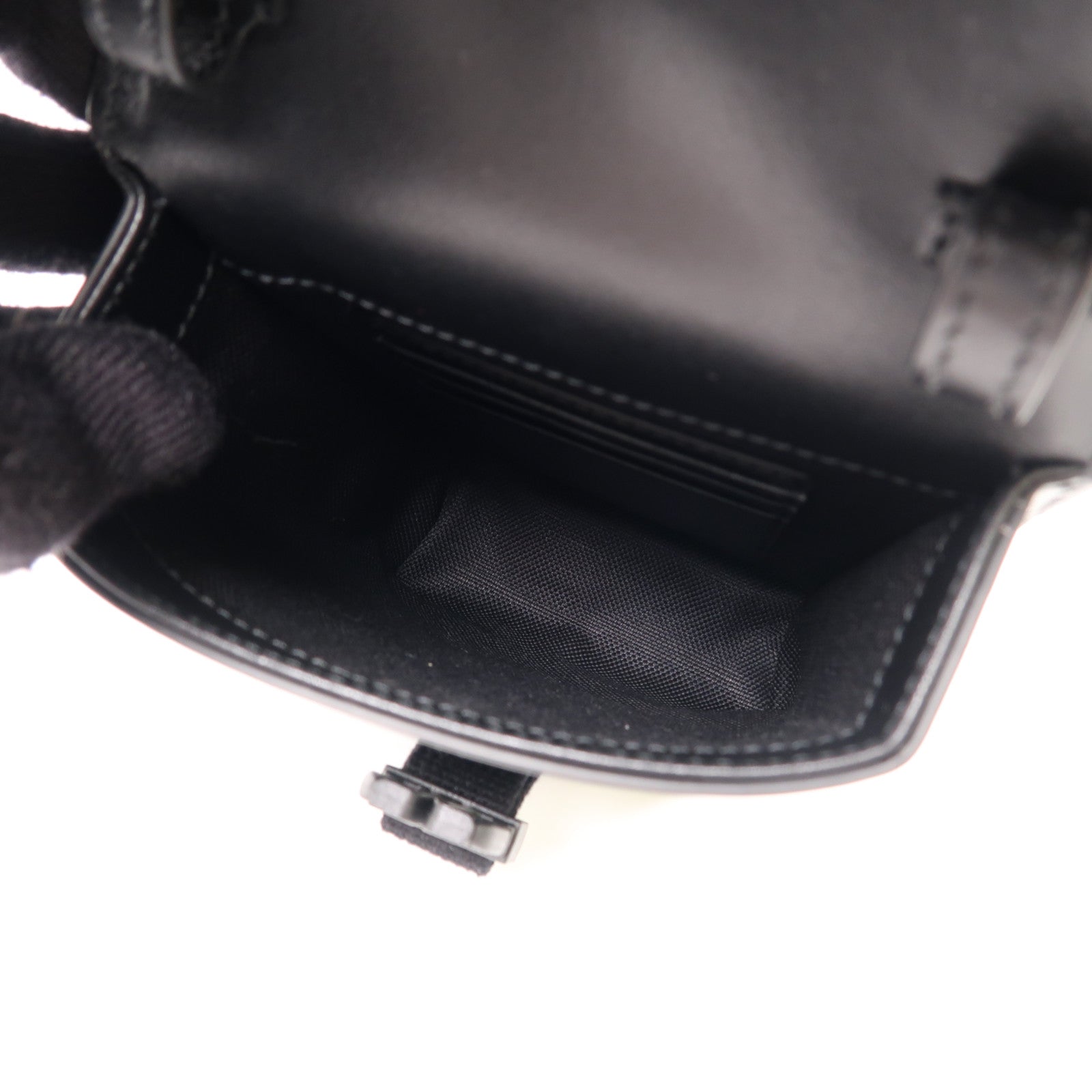 GUCCI 塗層帆布Shoulder Bag銀扣肩背袋黑色