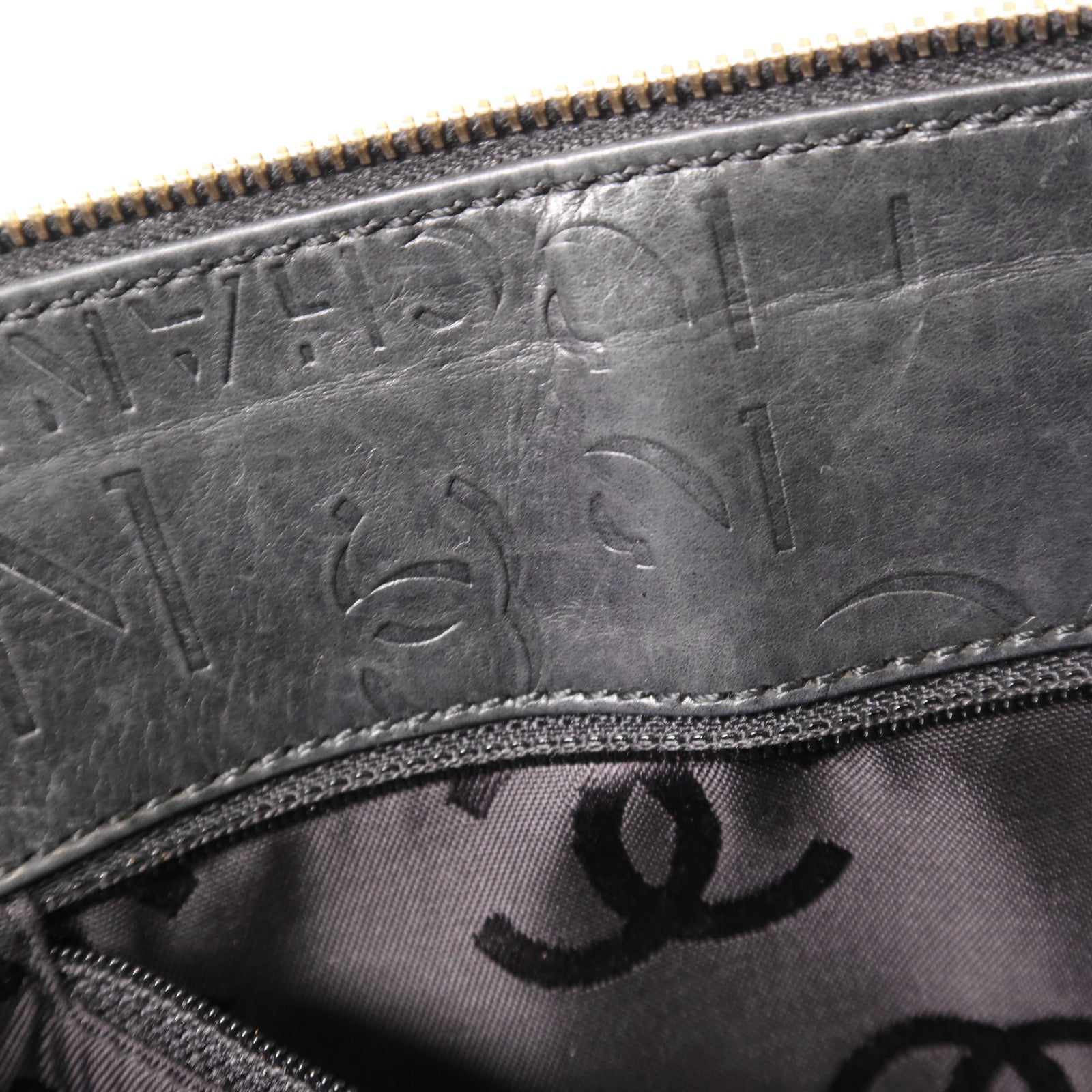 CHANEL 羊皮皮革Vintage Chain Shoulder金扣鏈帶肩背袋