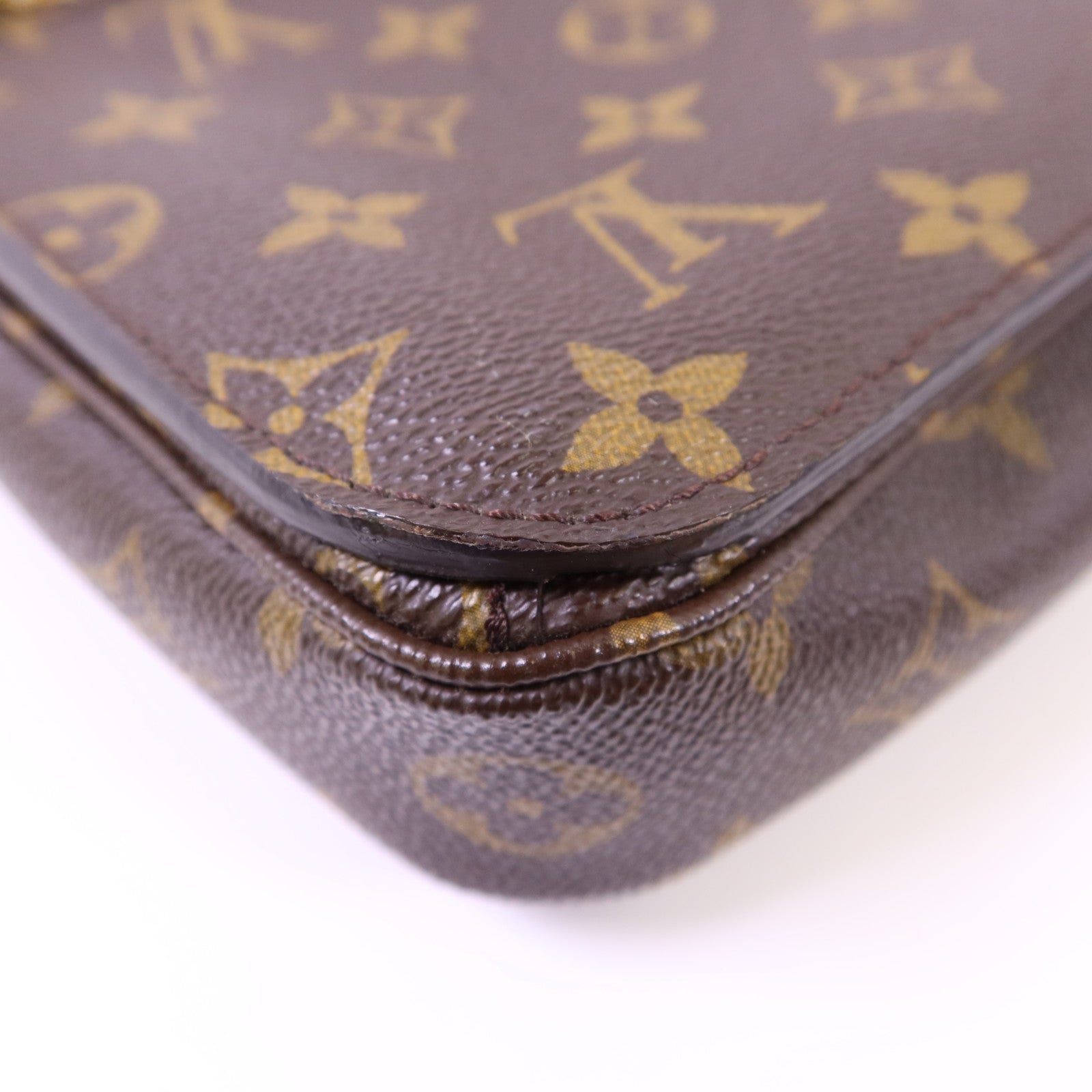 LOUIS VUITTON Monogram Pochette Metis MM金扣手挽肩背兩用袋M44875