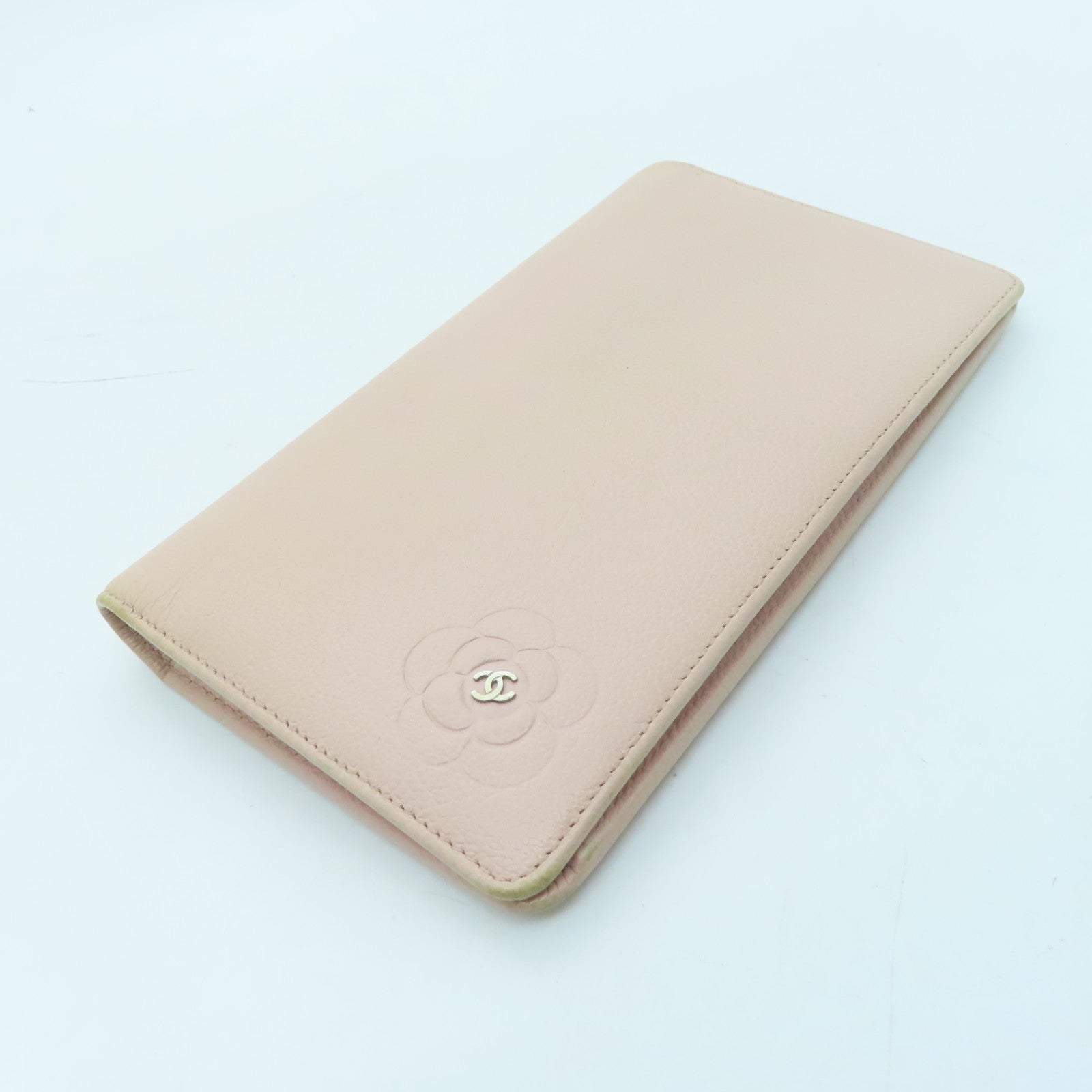 CHANEL Cowhide Leather Long Wallet Silver Buckle Long Wallet Pink