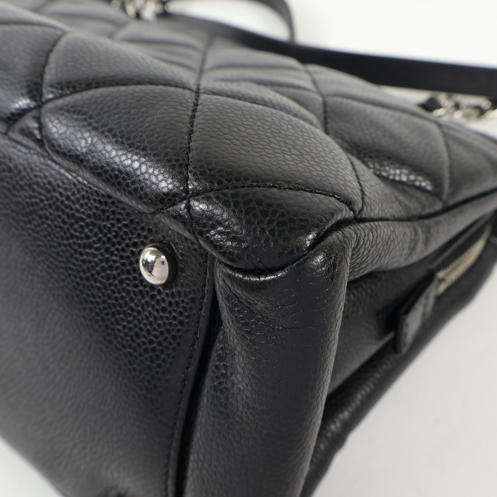 CHANEL 牛皮皮革Totebag銀扣手挽袋