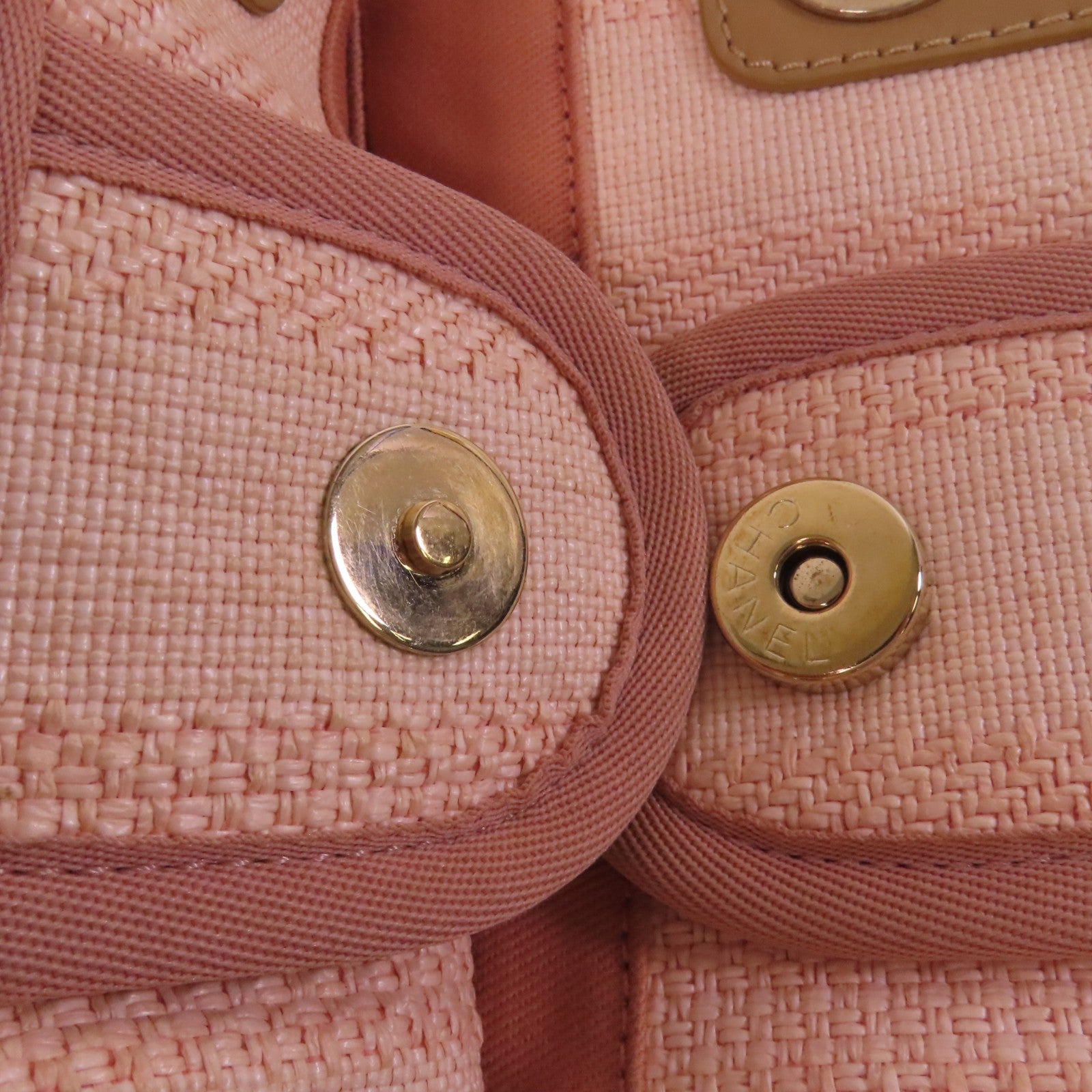 CHANEL 【激減優惠】帆布Deauville MM銀扣肩背袋