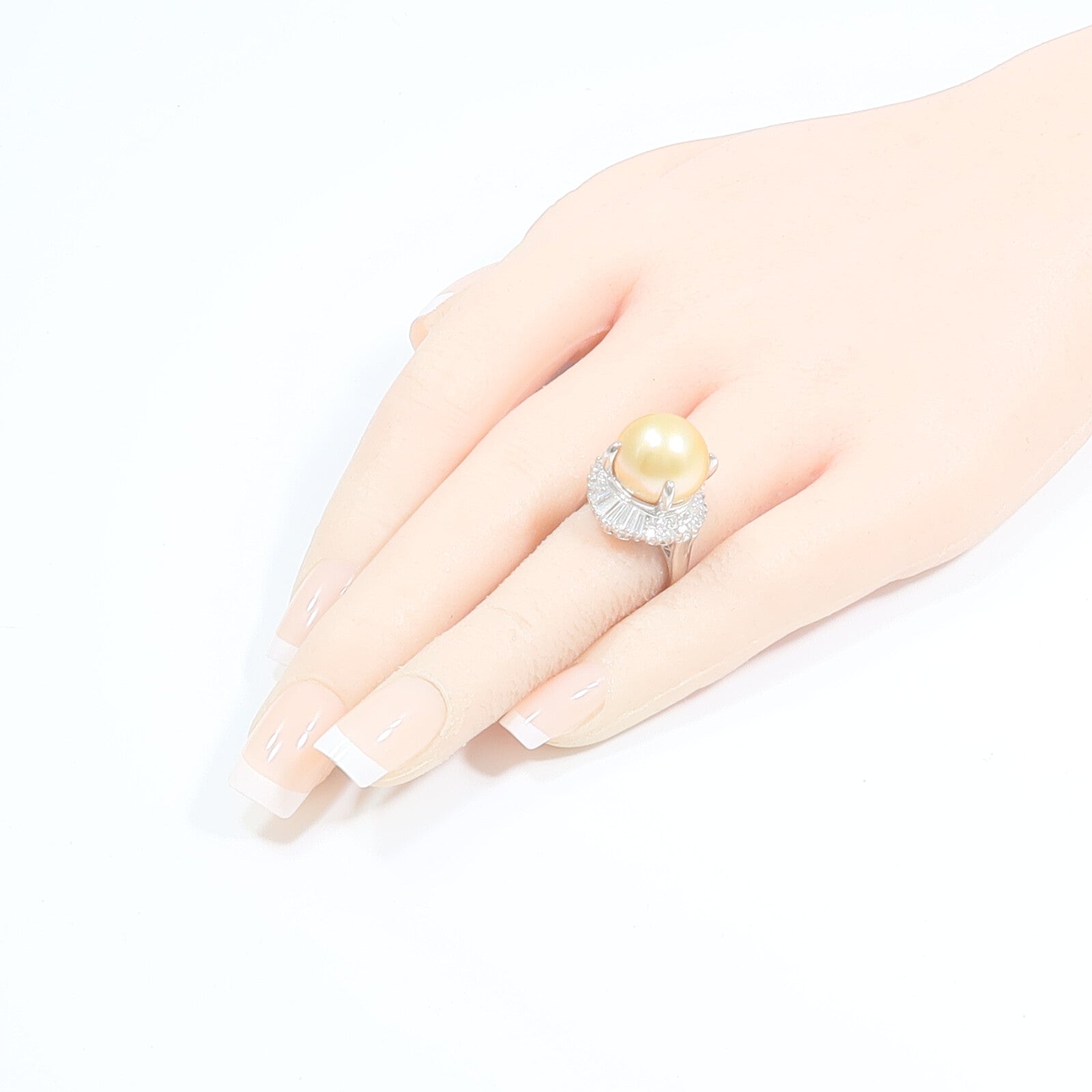 JEWELRY PT900鉑金Pearl Diamond Ring珍珠/鑽石戒指