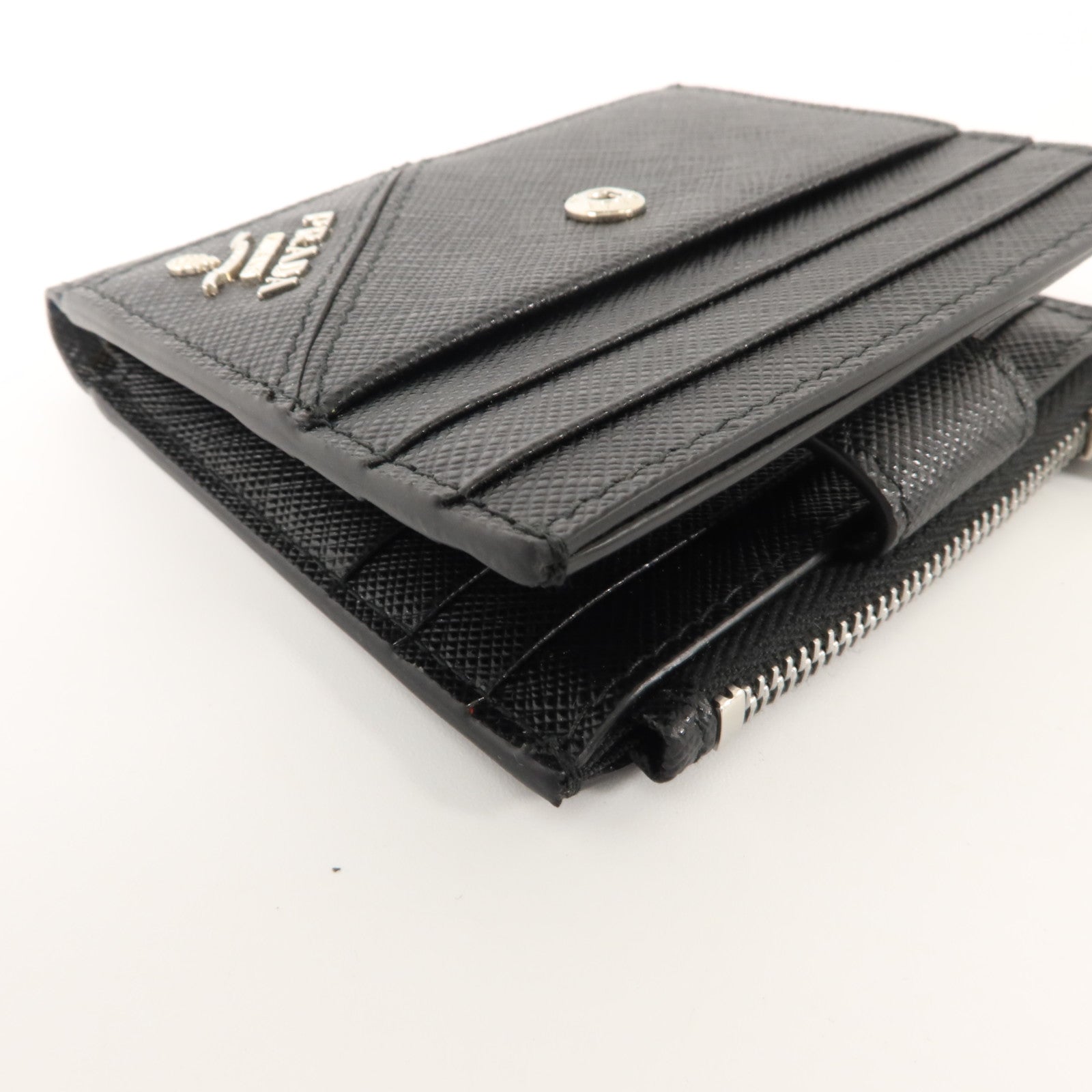 PRADA Saffiano皮革Bifold Wallet銀扣錢包