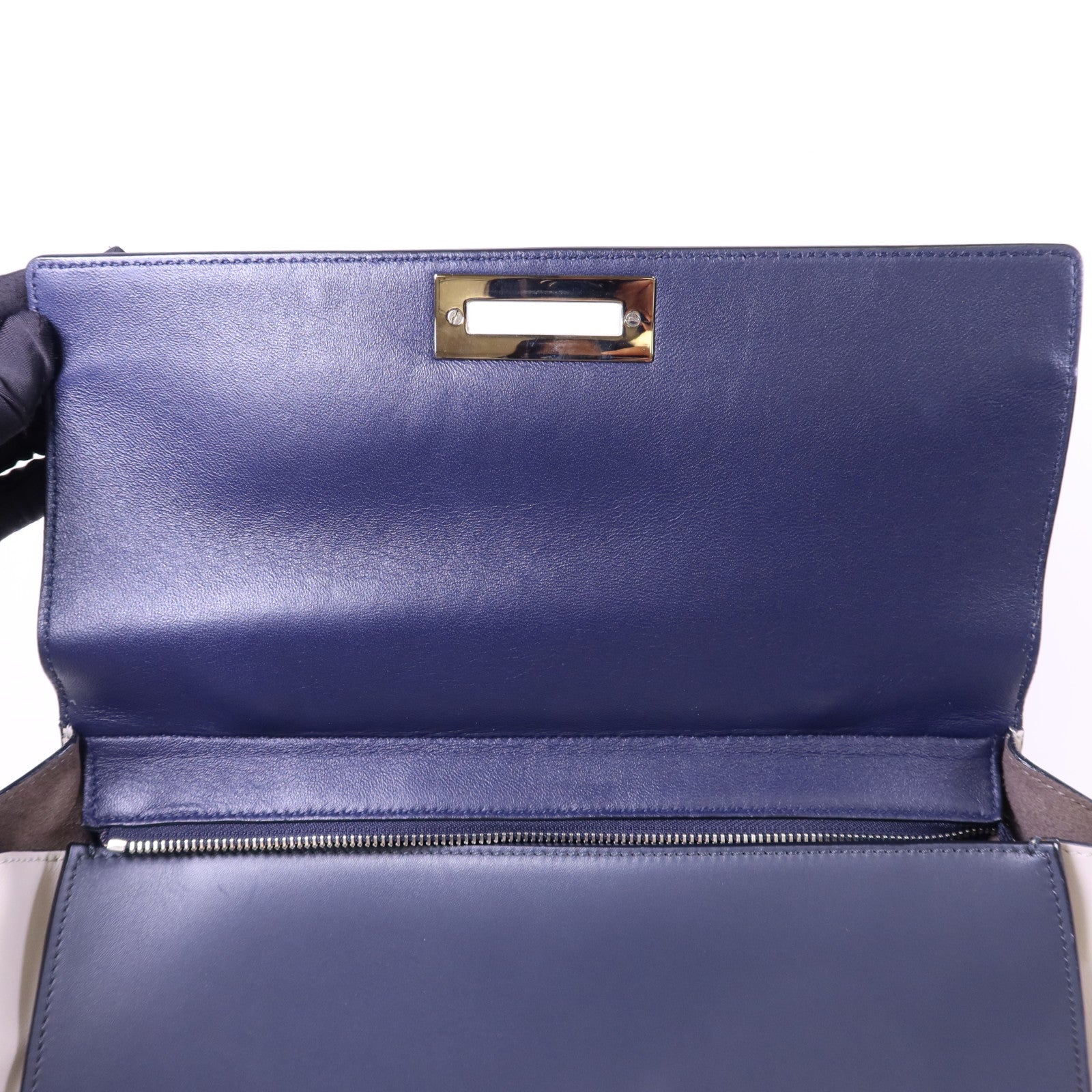 Salvatore Ferragamo 牛皮皮革2 Way Shoulder Bag銀扣手挽肩背兩用袋