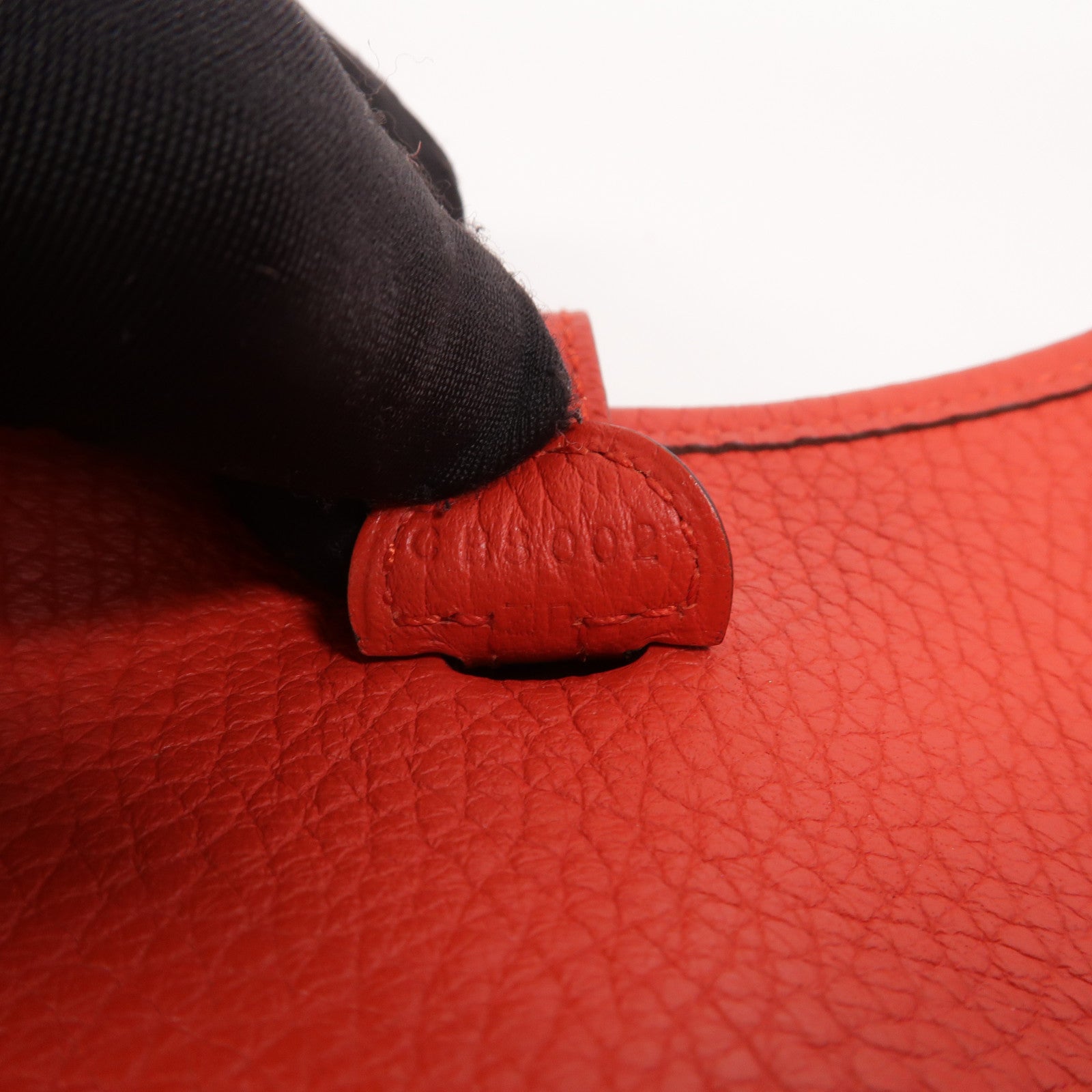 HERMES Clemence皮革Evelyne TPM肩背袋Rouge de Coeur