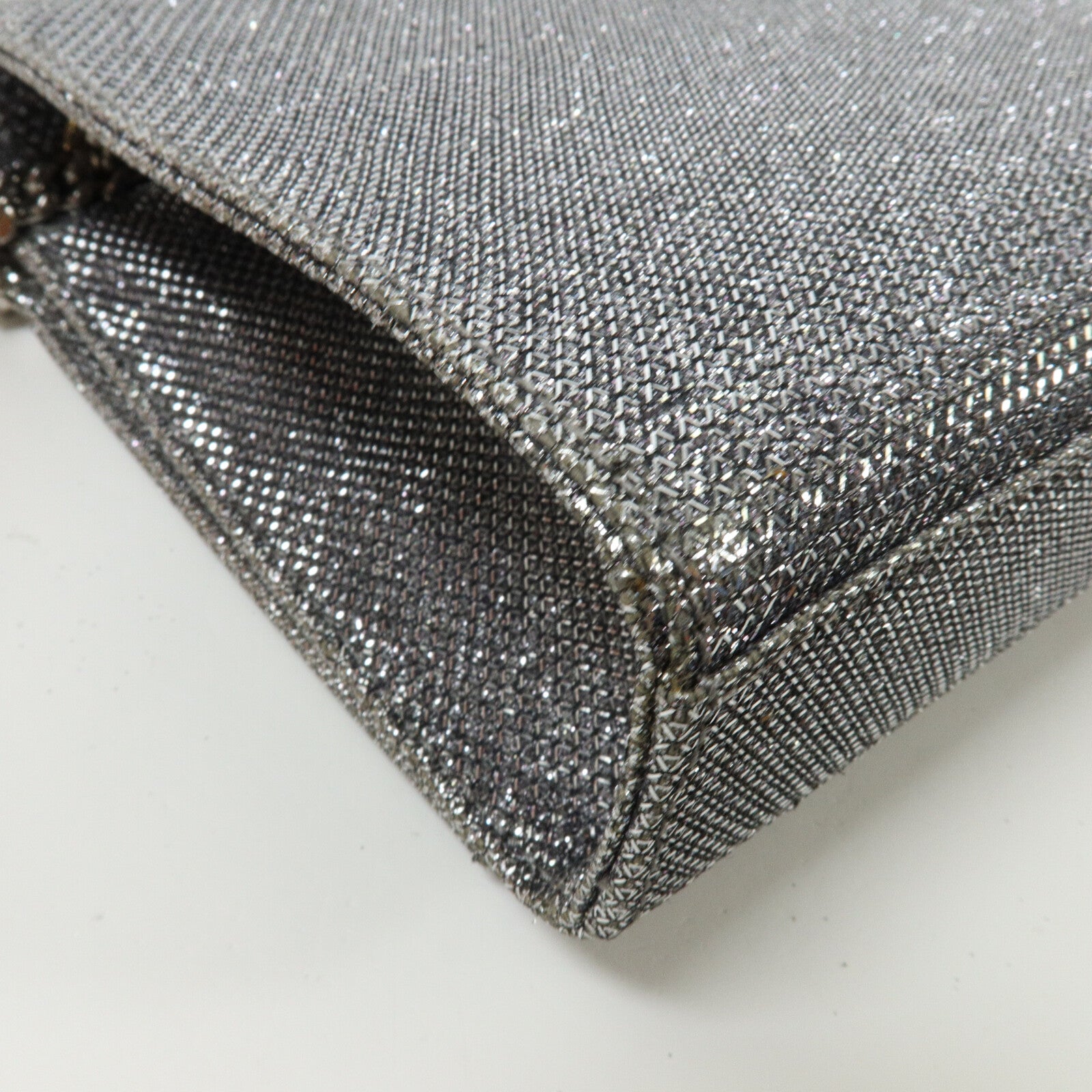 SAINT LAURENT 牛皮皮革/Glitter Kate Medium鏈帶肩背袋