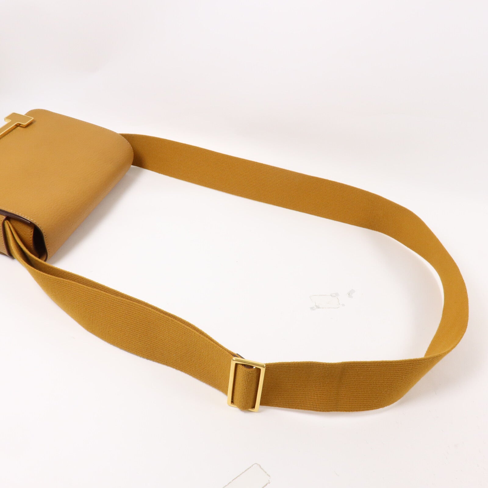 HERMES Chevre皮革Geta肩背袋Caramel