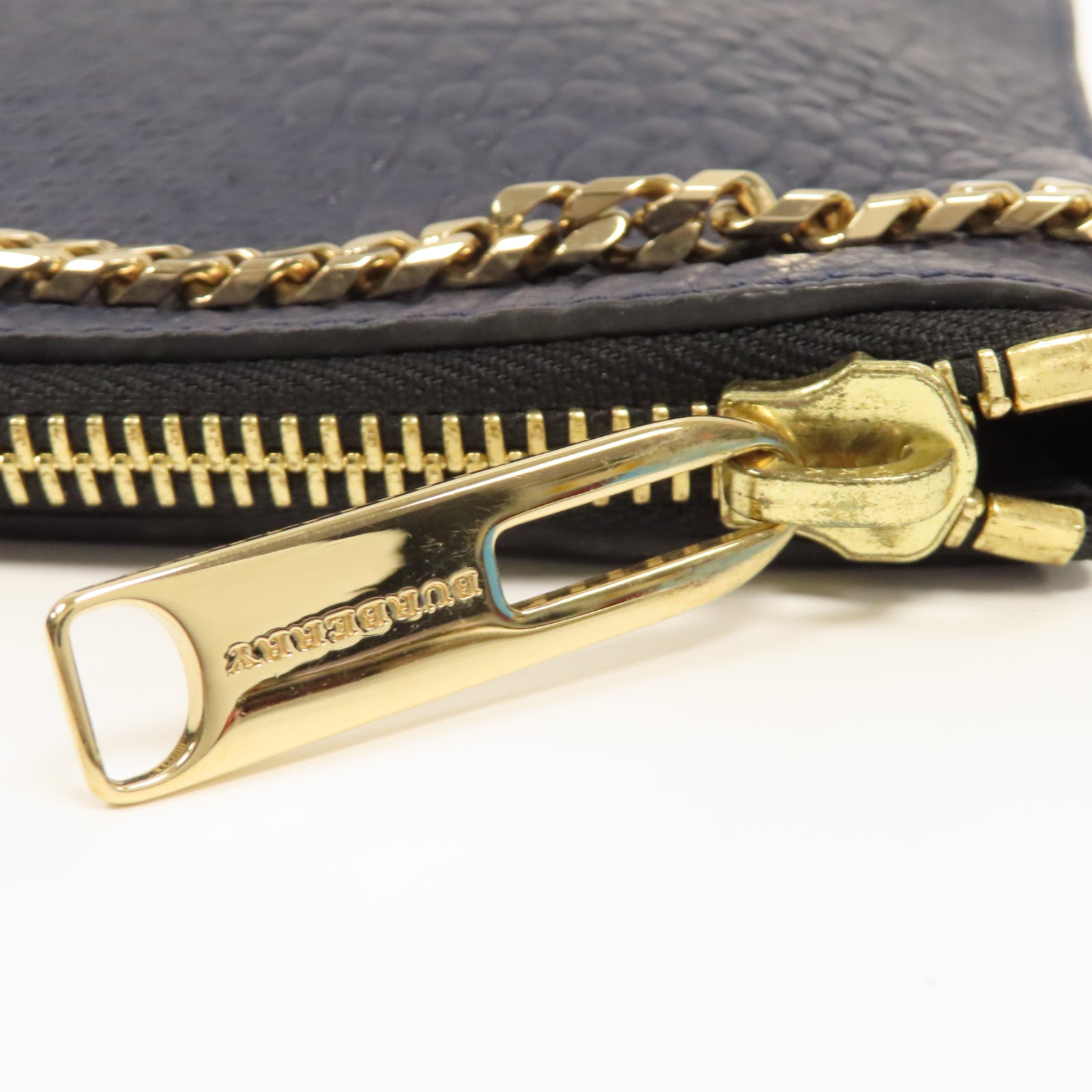 BURBERRY 牛皮皮革Shoulder Bag金扣鏈帶肩背袋深藍色