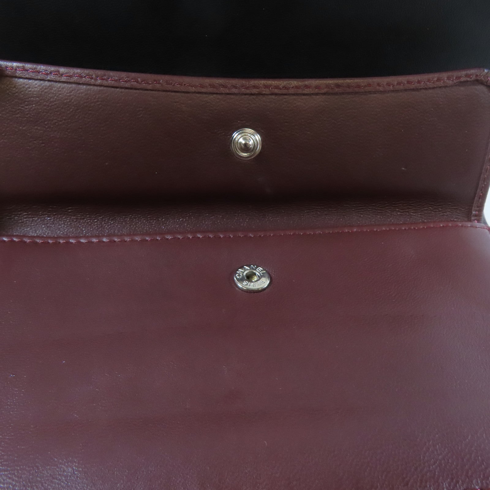 CHANEL 菱格牛皮皮革Trifold Long Wallet銀扣長錢包黑色
