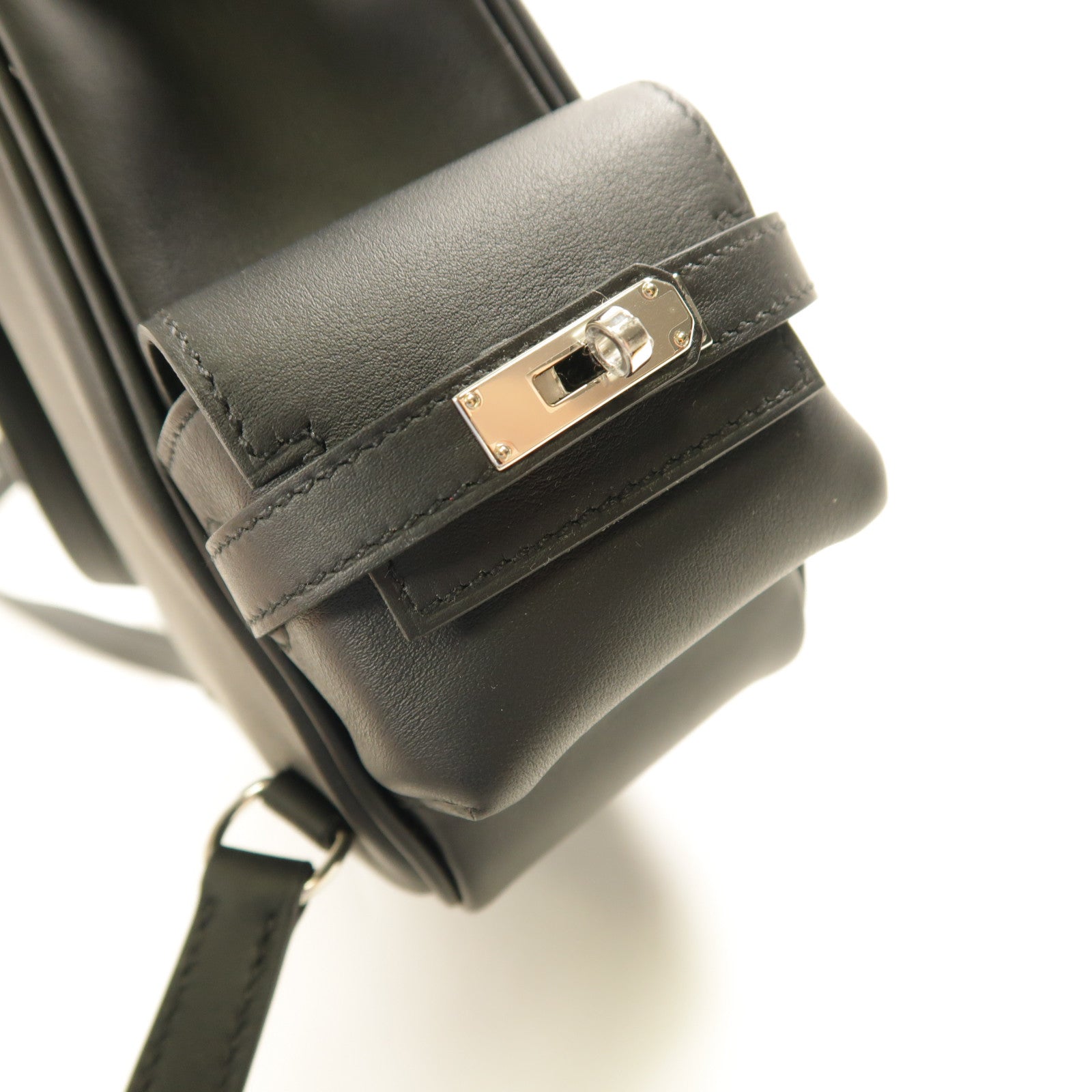 HERMES Swift皮革Kelly Jump銀扣背包Noir