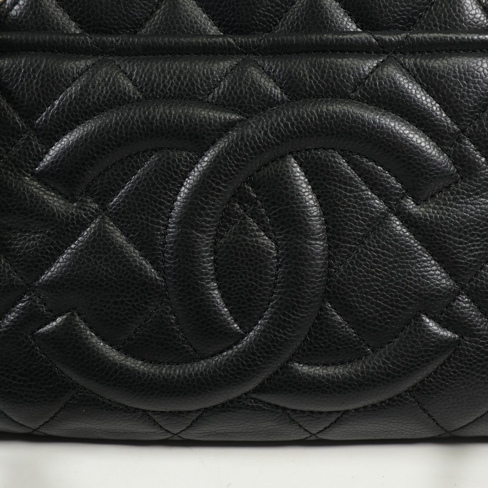 CHANEL 牛皮皮革Totebag銀扣手挽袋