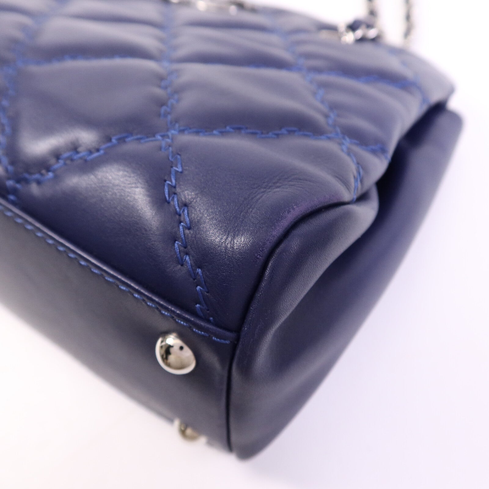 CHANEL 牛皮皮革Chain Shoulder Bag銀扣鏈帶肩背袋