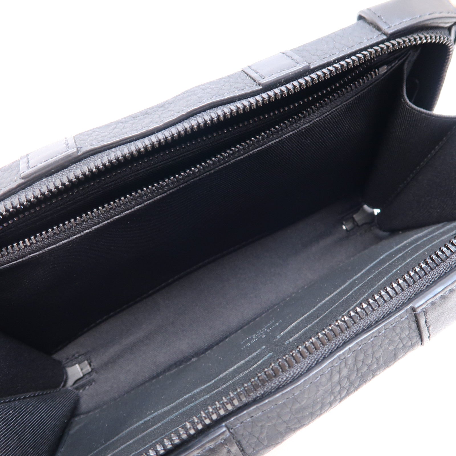 LOUIS VUITTON Monogram Taurillon Soft Trunk肩背袋黑色