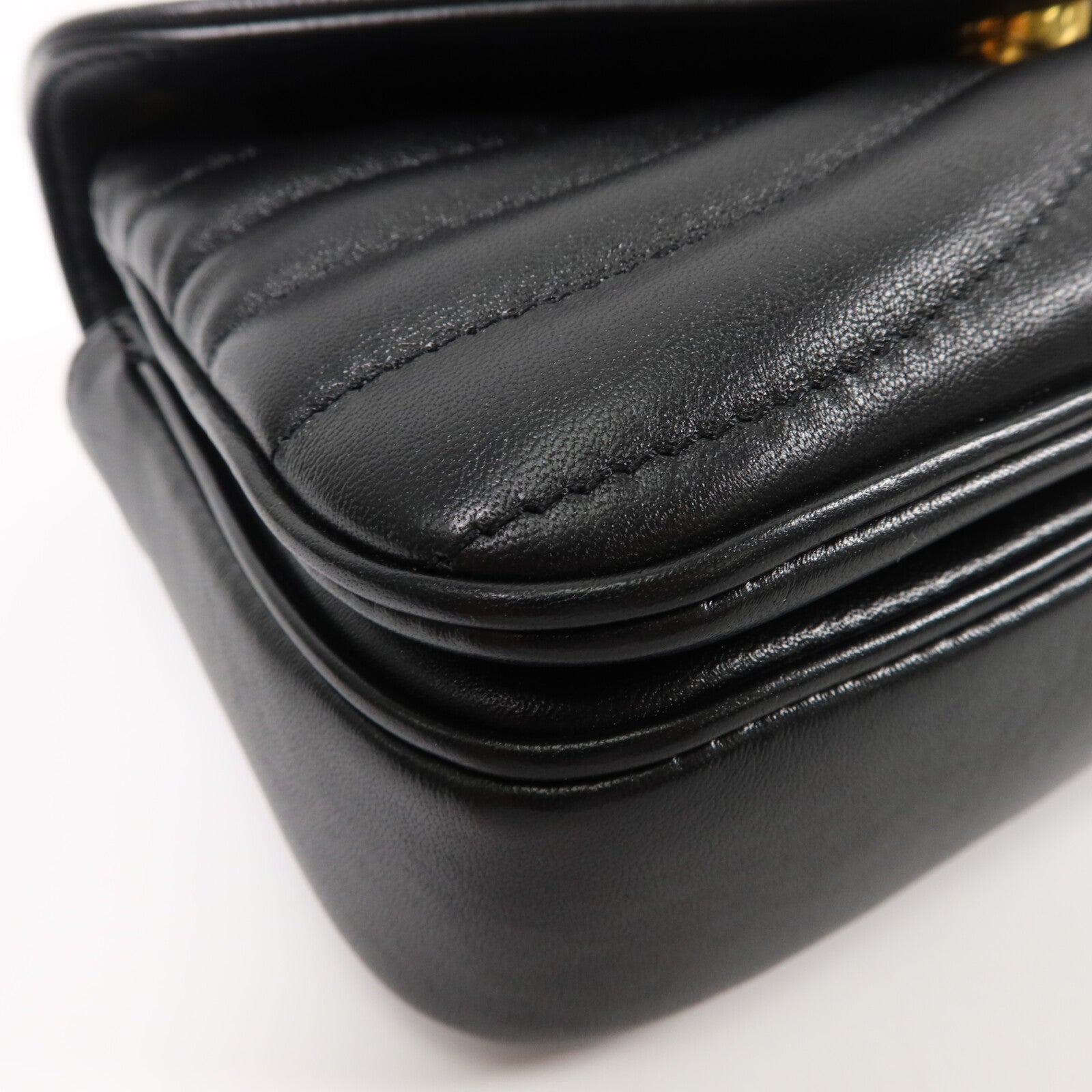 LOUIS VUITTON 牛皮皮革New Wave Chain Bag PM鏈帶肩背袋