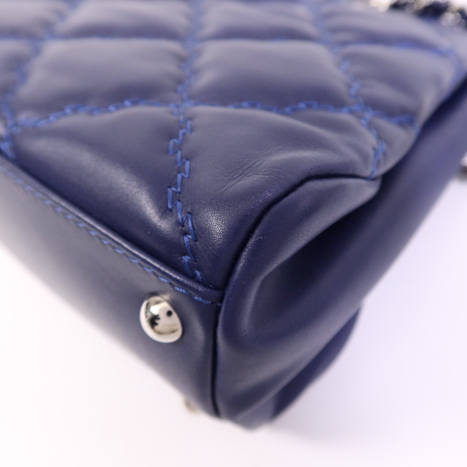 CHANEL 牛皮皮革Chain Shoulder Bag銀扣鏈帶肩背袋