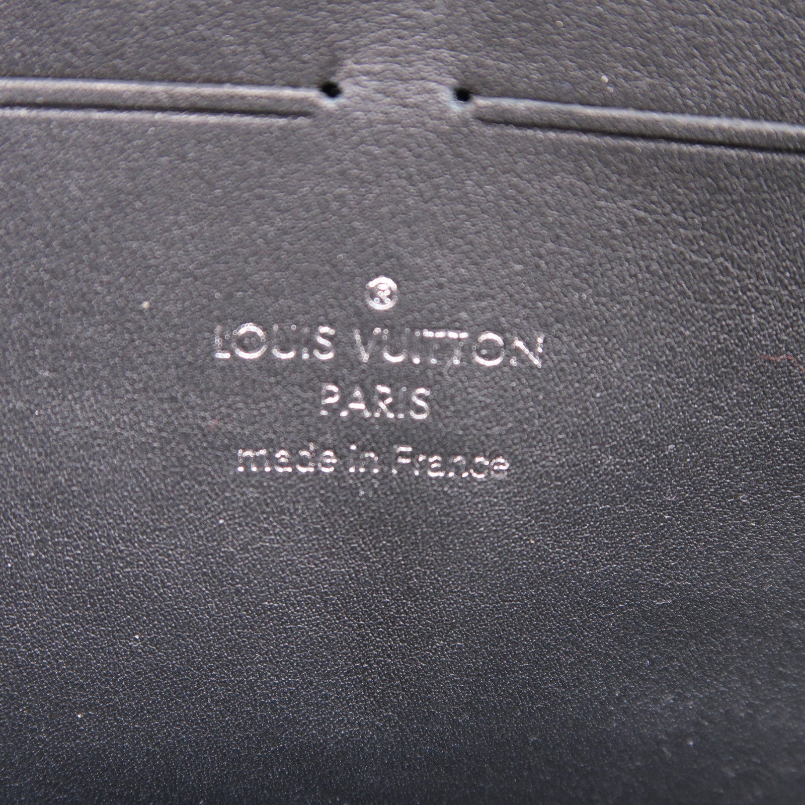 LOUIS VUITTON Monogram Taurillon Soft Trunk肩背袋黑色