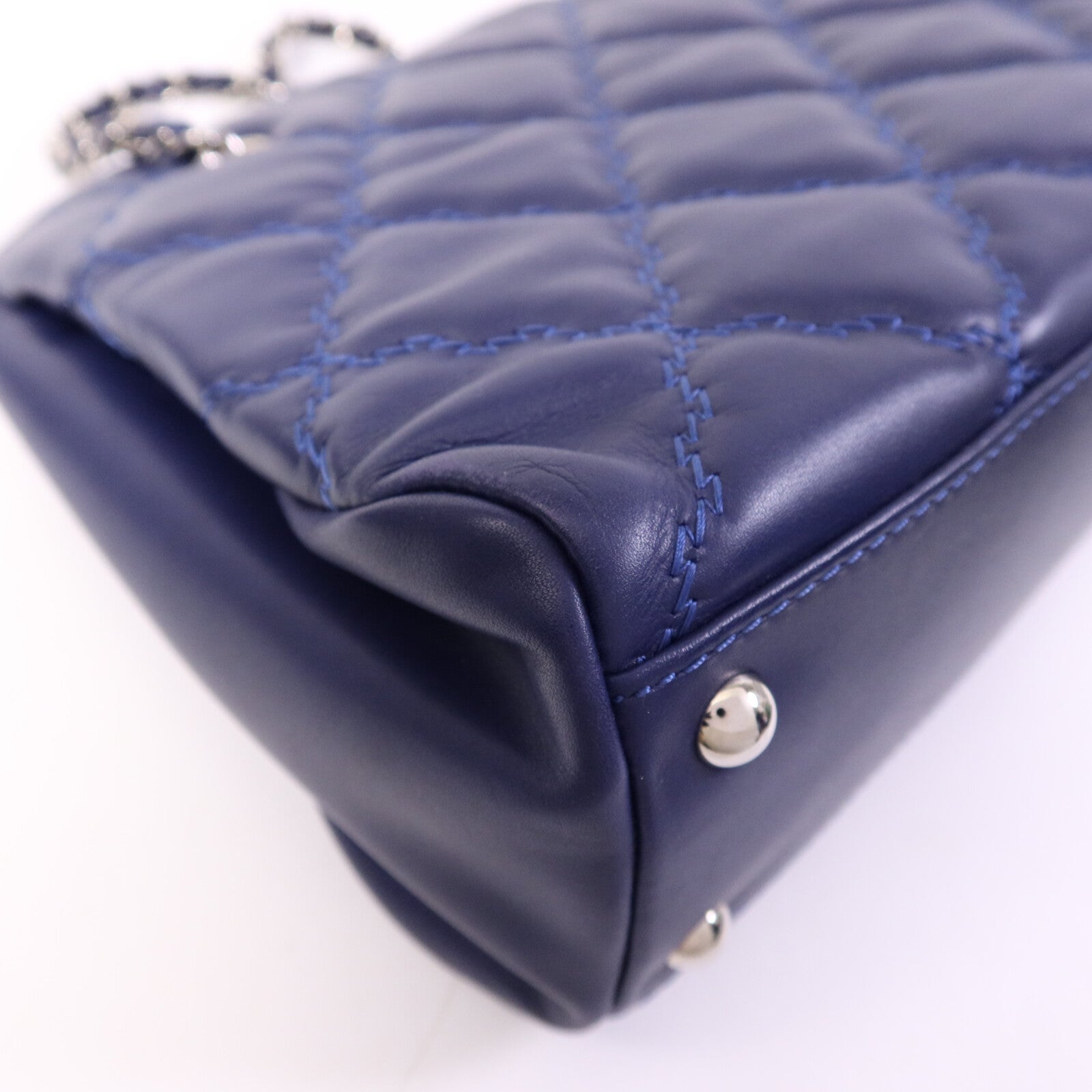 CHANEL 牛皮皮革Chain Shoulder Bag銀扣鏈帶肩背袋