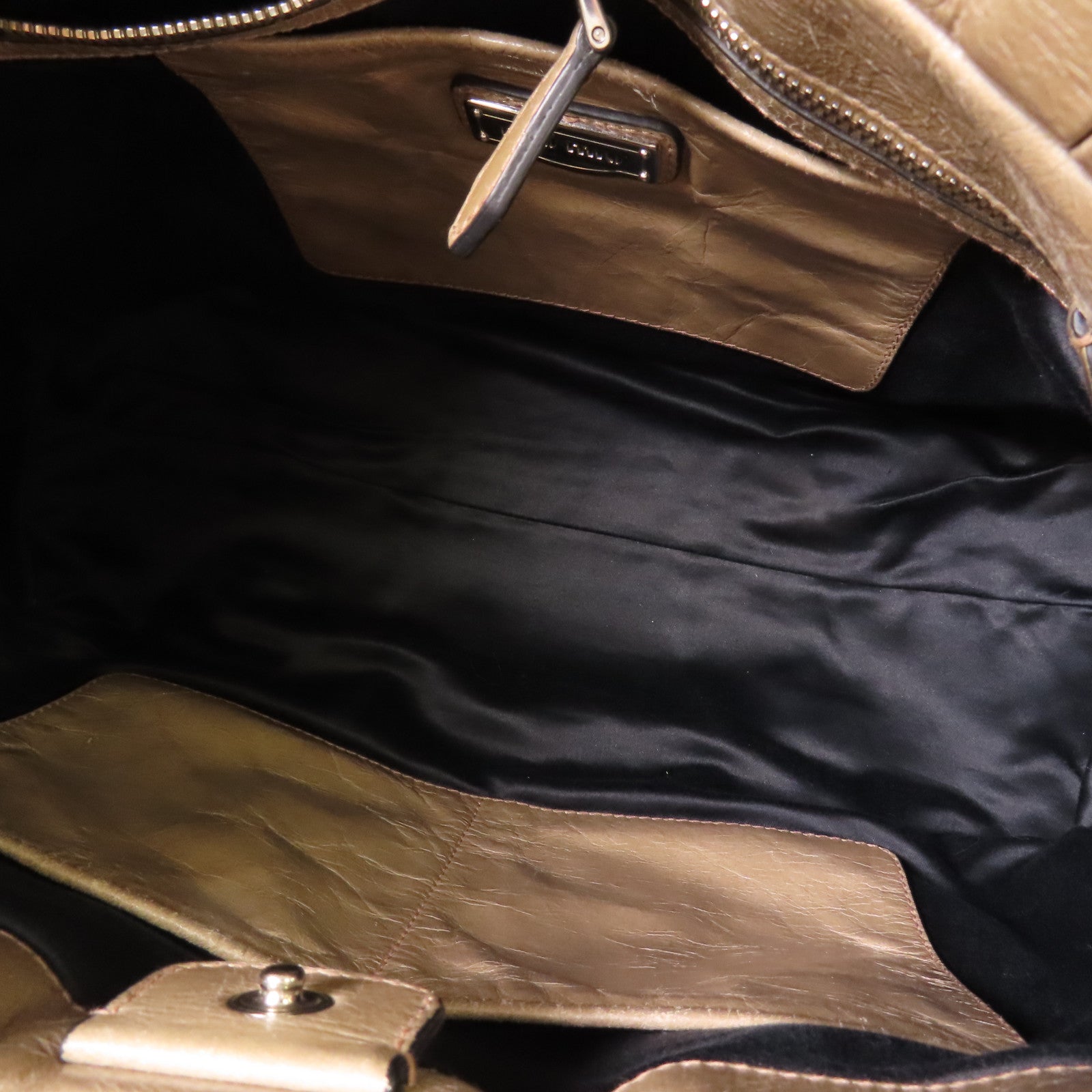 Miu Miu 皮革2 Way Bag銀扣手挽肩背兩用袋