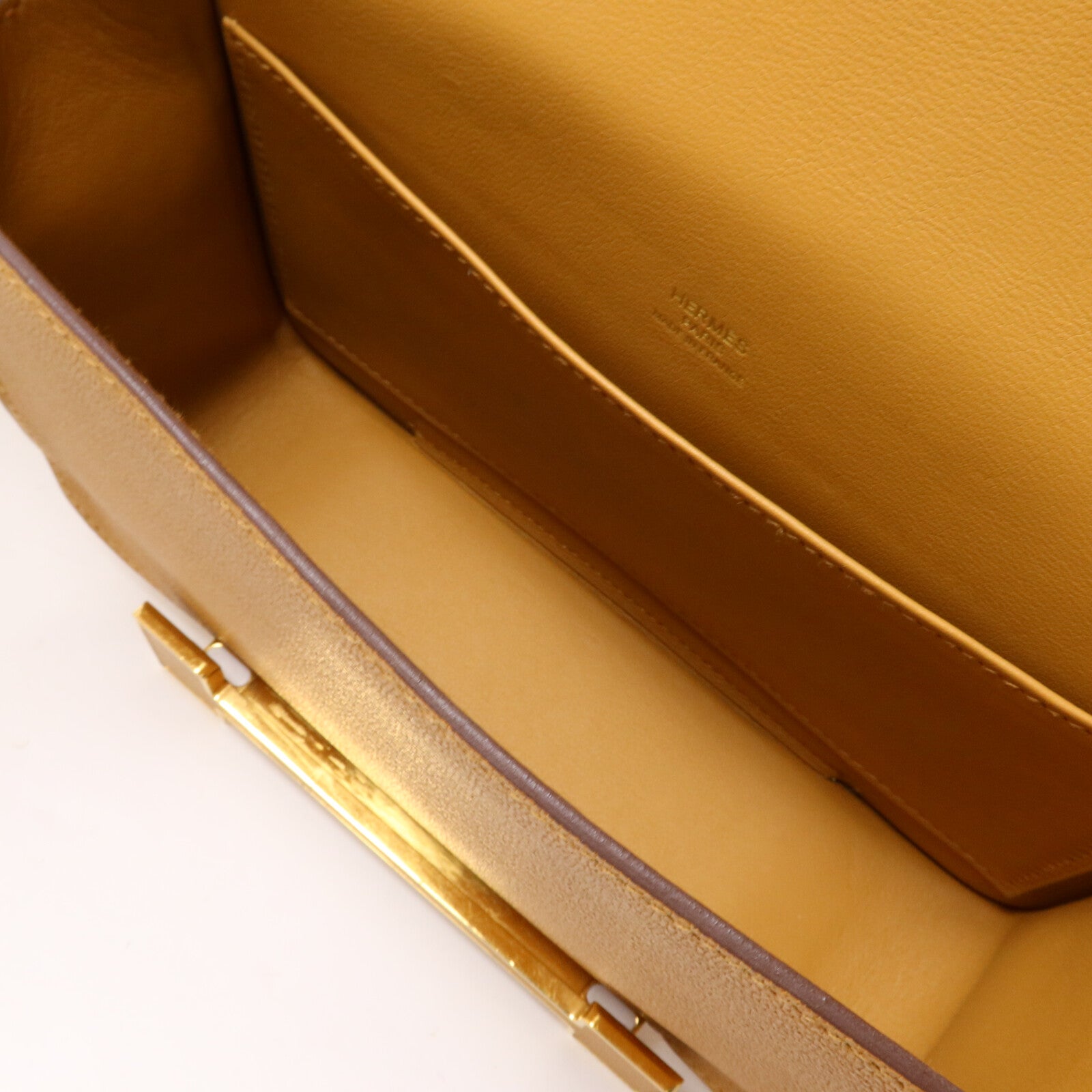 HERMES Chevre皮革Geta肩背袋Caramel
