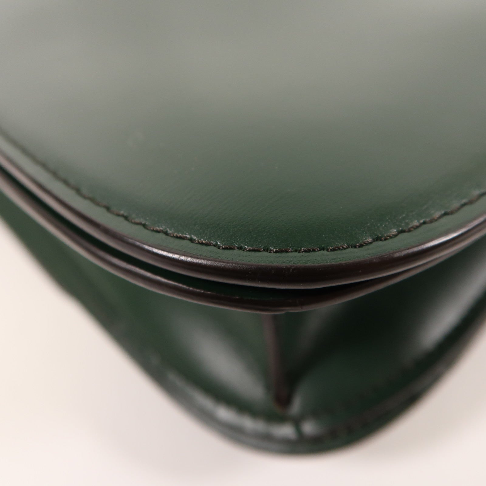 CELINE 牛皮皮革Classic Box金扣肩背袋