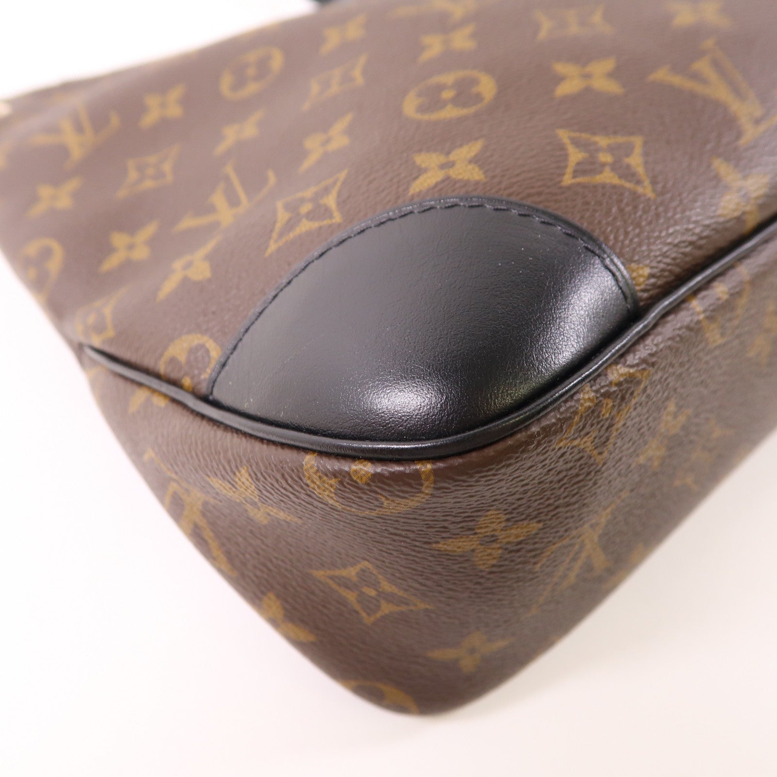 LOUIS VUITTON Monogram Odeon PM金扣肩背袋