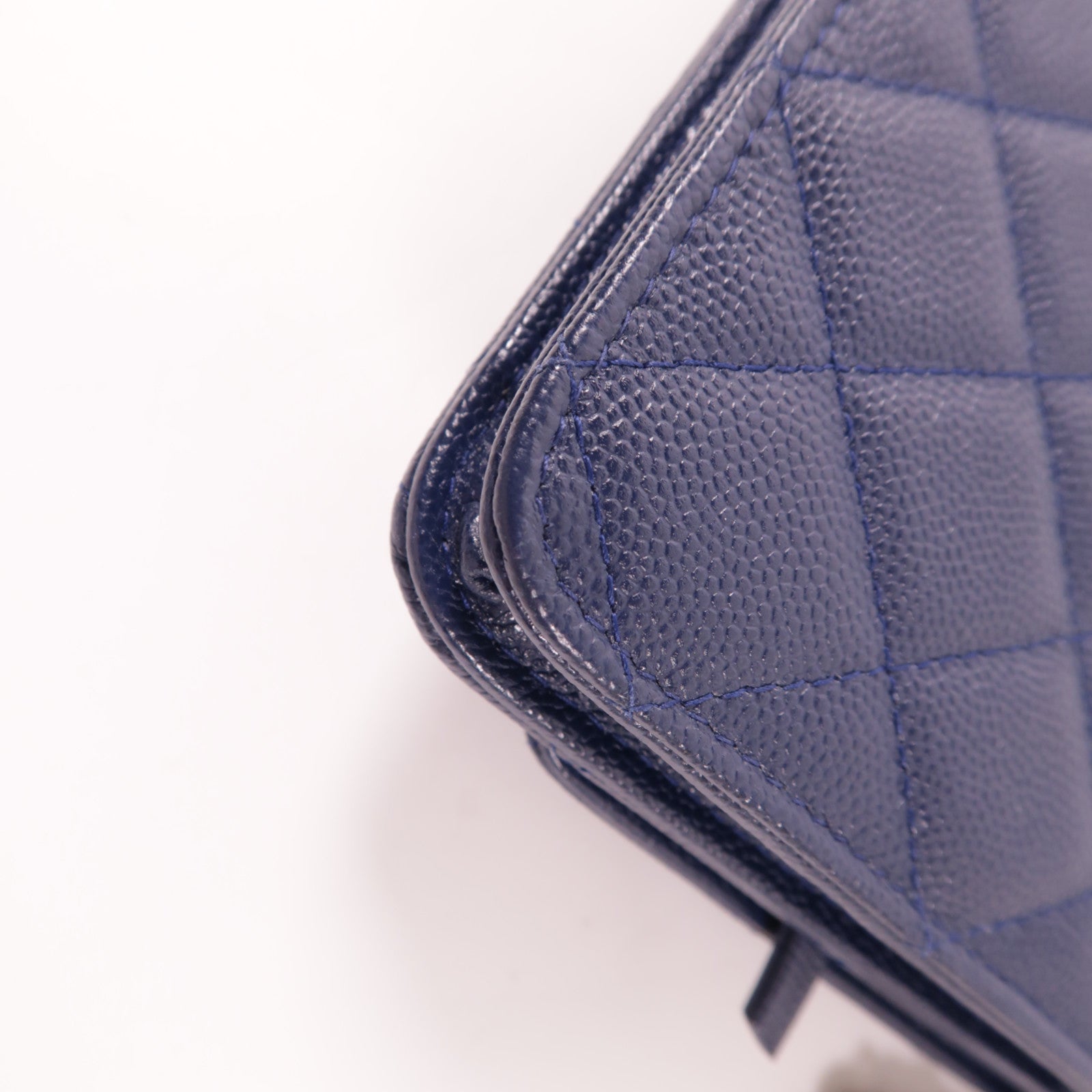 CHANEL 牛皮皮革Shoulder Bag金扣鏈帶肩背袋