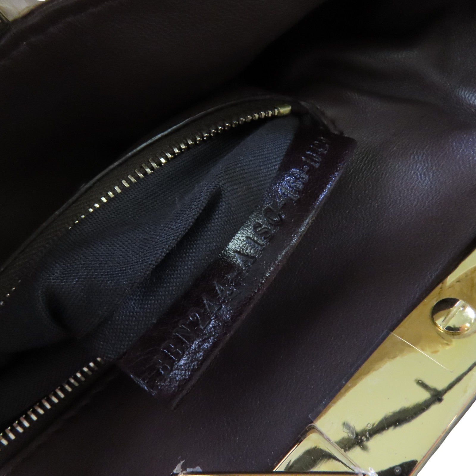 FENDI 蛇皮皮革Peekaboo金扣手挽肩背袋兩用袋