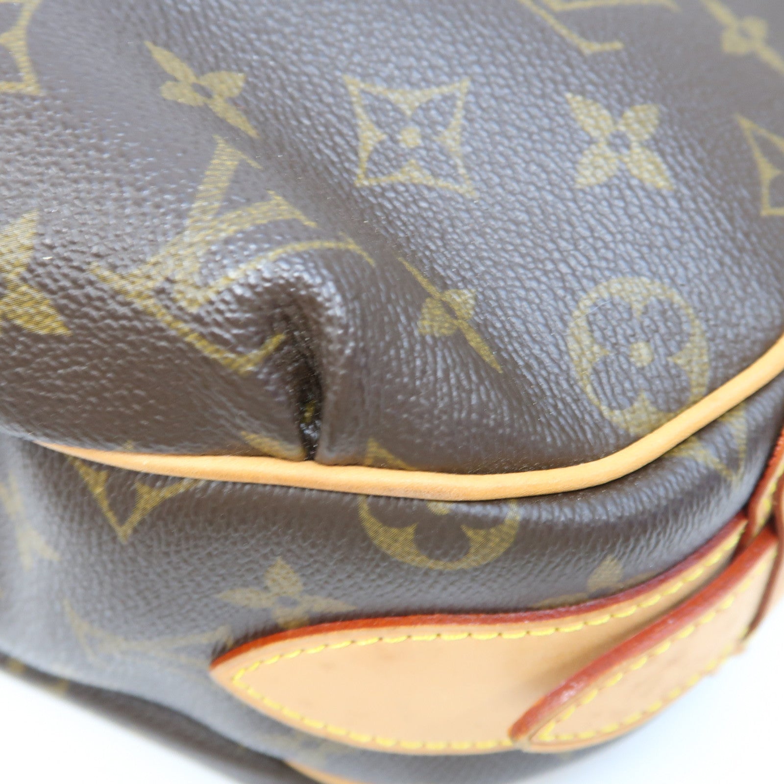 LOUIS VUITTON Monogram Tulum GM金扣肩背袋啡色