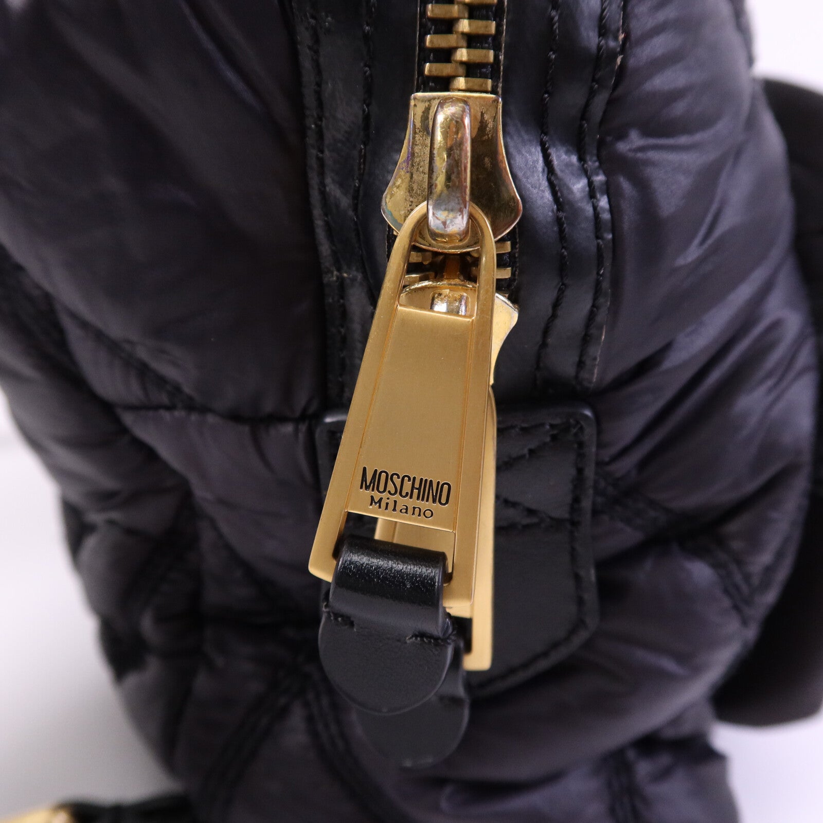 MOSCHINO 尼龍Backpack金扣背包
