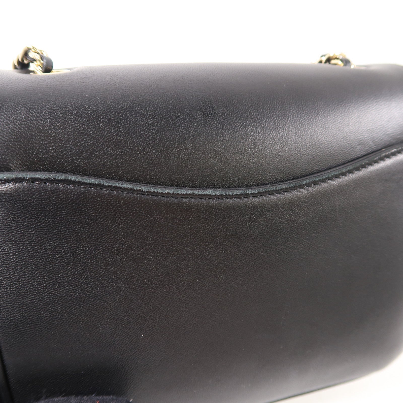 CHANEL 羊皮皮革Shoulder Bag金扣鏈帶肩背袋黑色