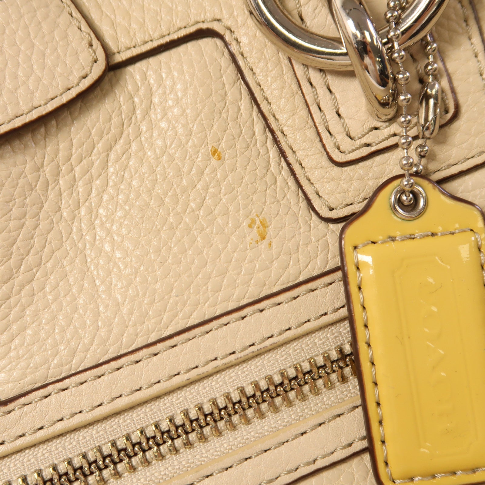 COACH 牛皮皮革Shoulder Bag銀扣肩背袋