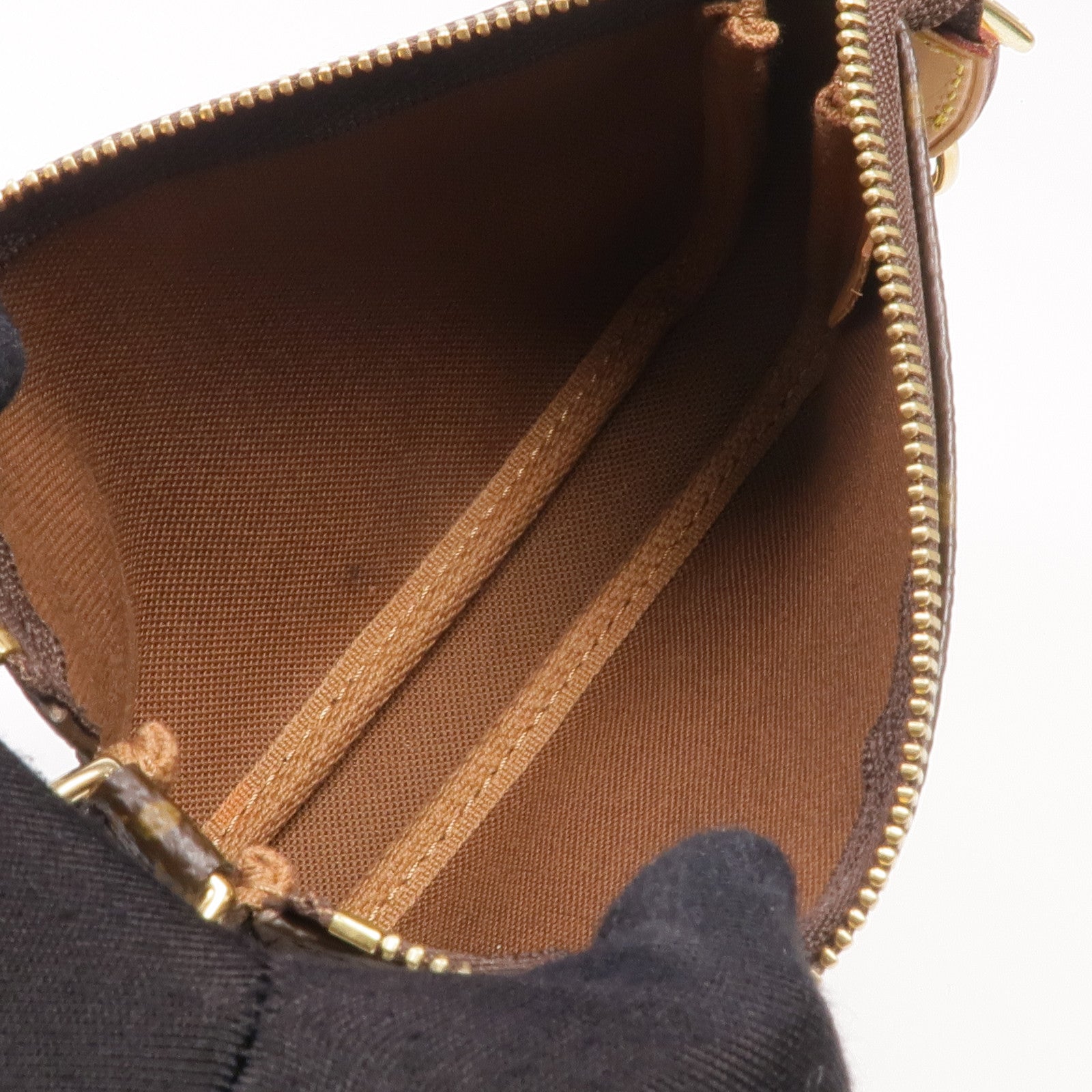 LOUIS VUITTON Monogram Mini Pochette Accessoires金扣手挽袋