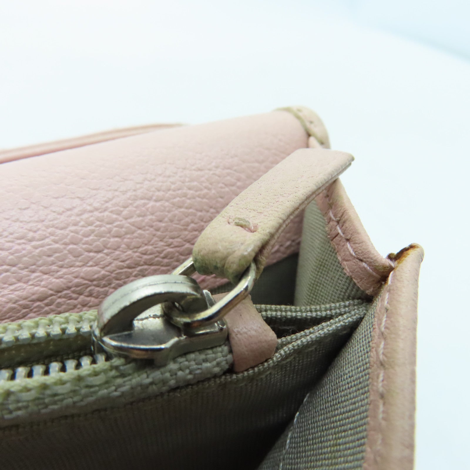 CHANEL Cowhide Leather Long Wallet Silver Buckle Long Wallet Pink