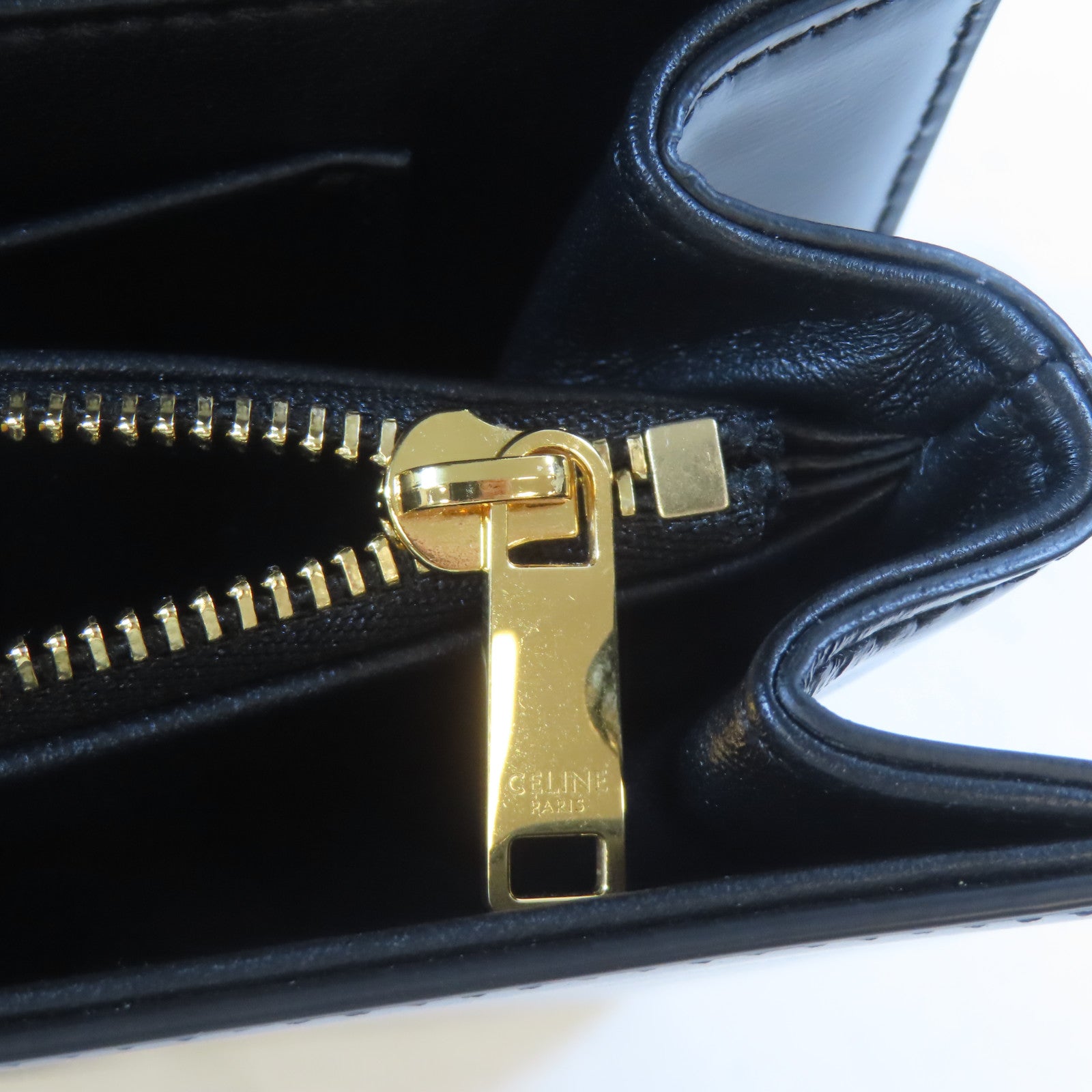 CELINE 牛皮皮革Shoulder Bag金扣肩背袋黑色