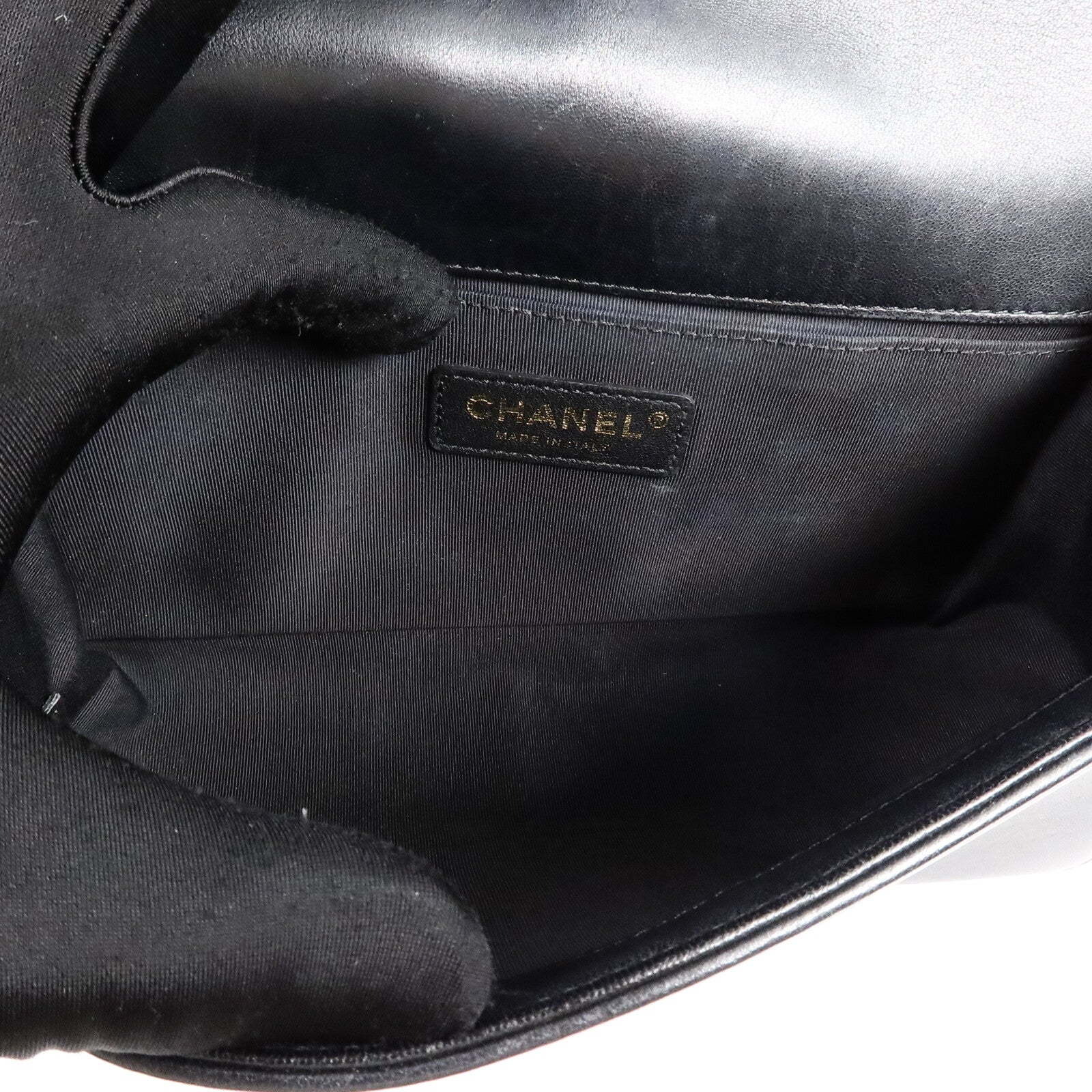 CHANEL 牛皮皮革Boy 25 Chevron鏈帶肩背袋