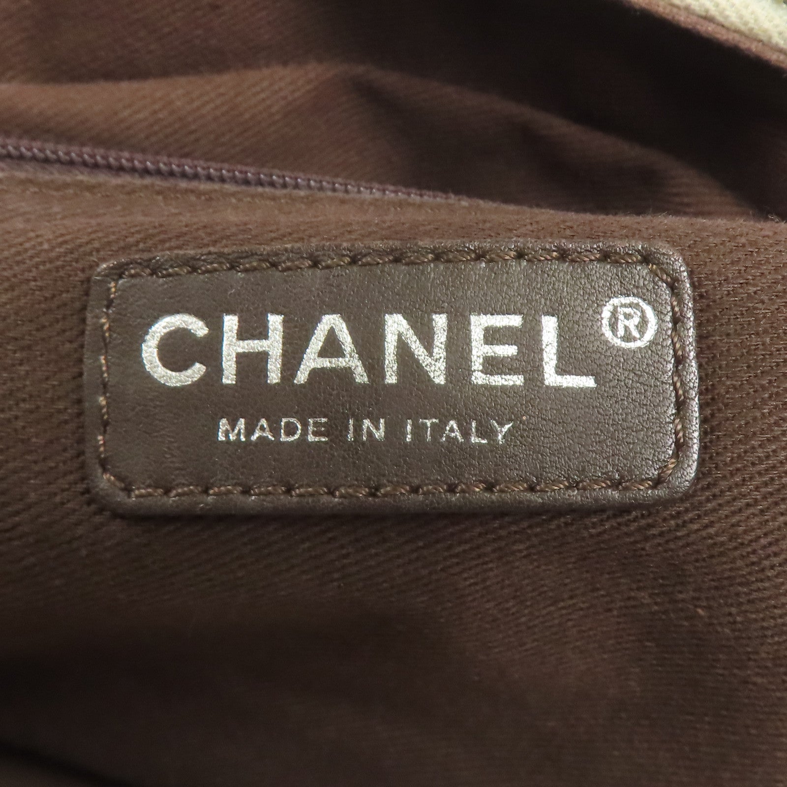 CHANEL 牛皮皮革Hand Bag銀扣手挽袋