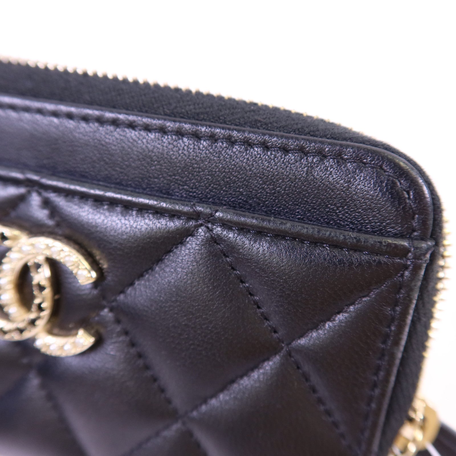 CHANEL 羊皮皮革Card Case金扣卡片套