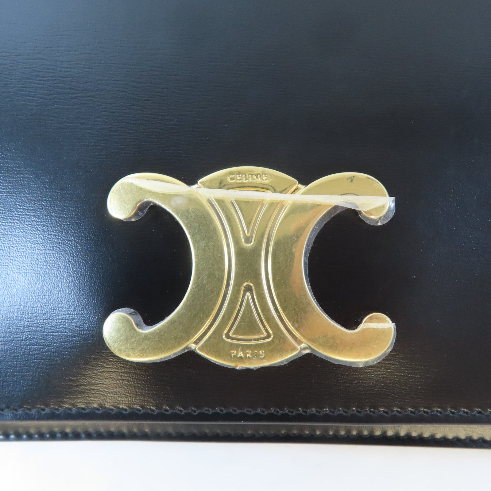 CELINE 牛皮皮革Shoulder Bag金扣肩背袋黑色