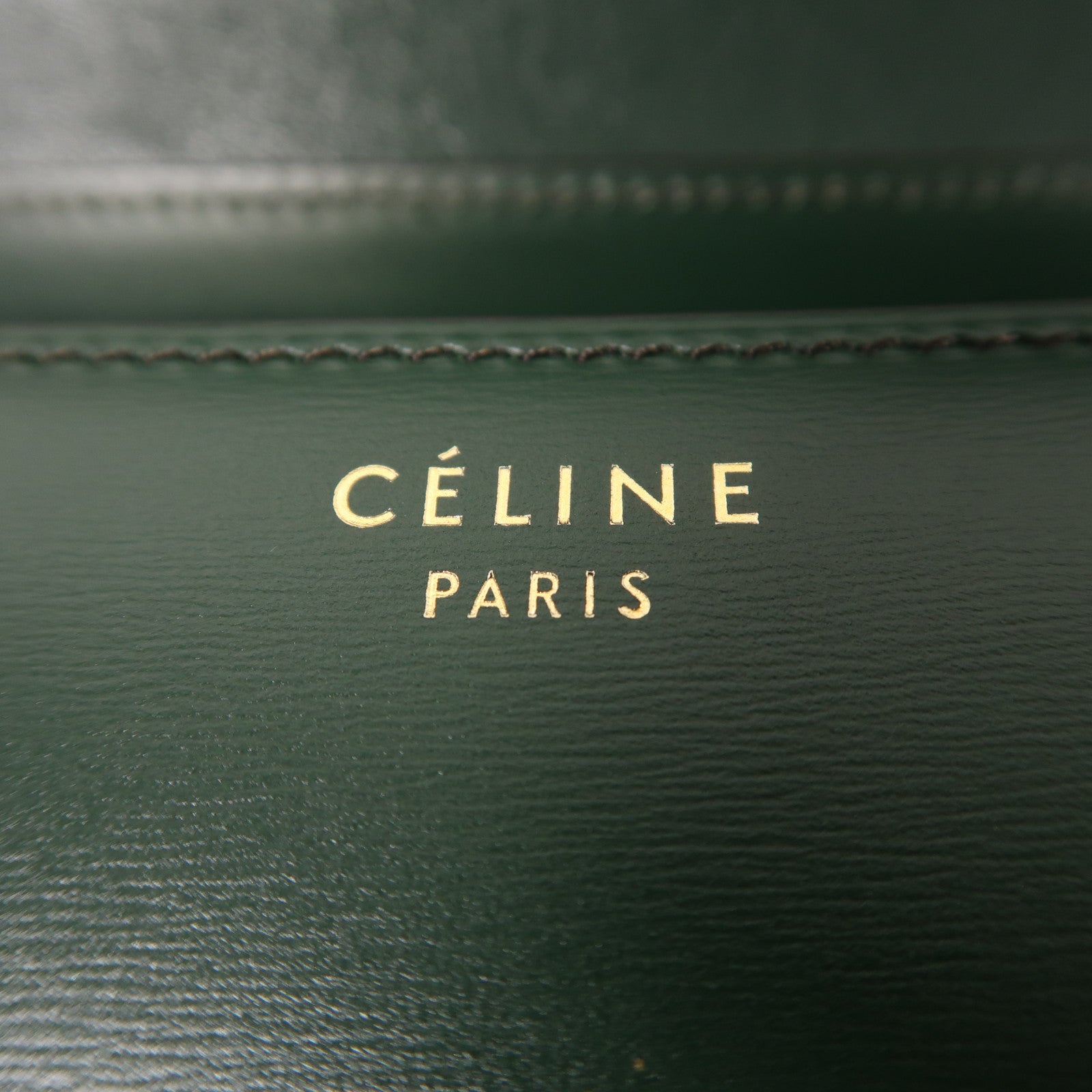 CELINE 牛皮皮革Classic Box金扣肩背袋