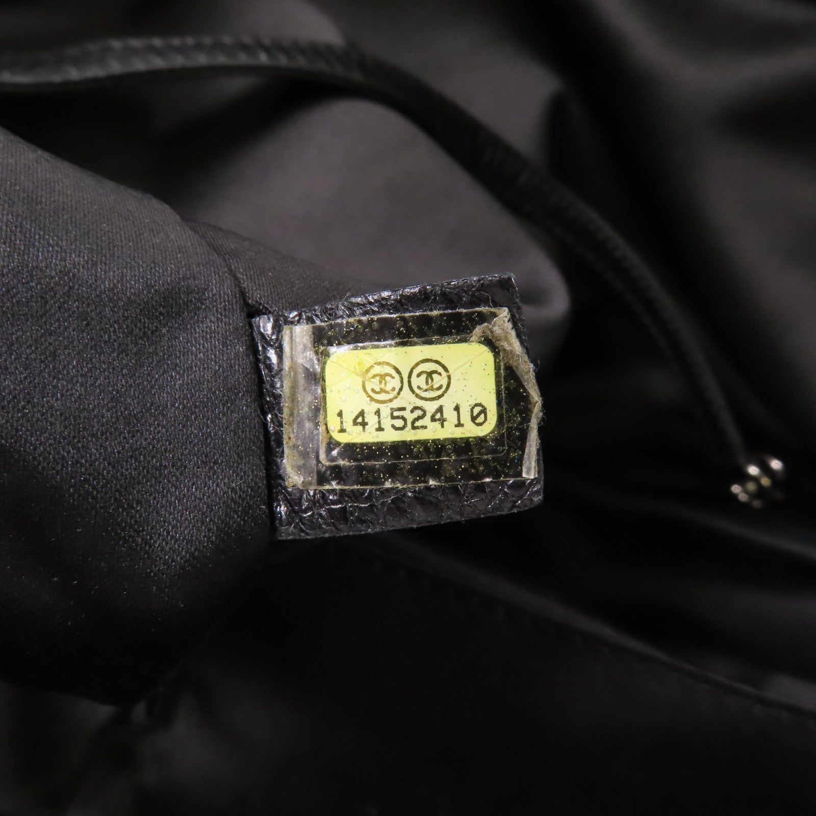 CHANEL 【激減優惠】牛皮皮革Shoulder Bag銀扣肩背袋