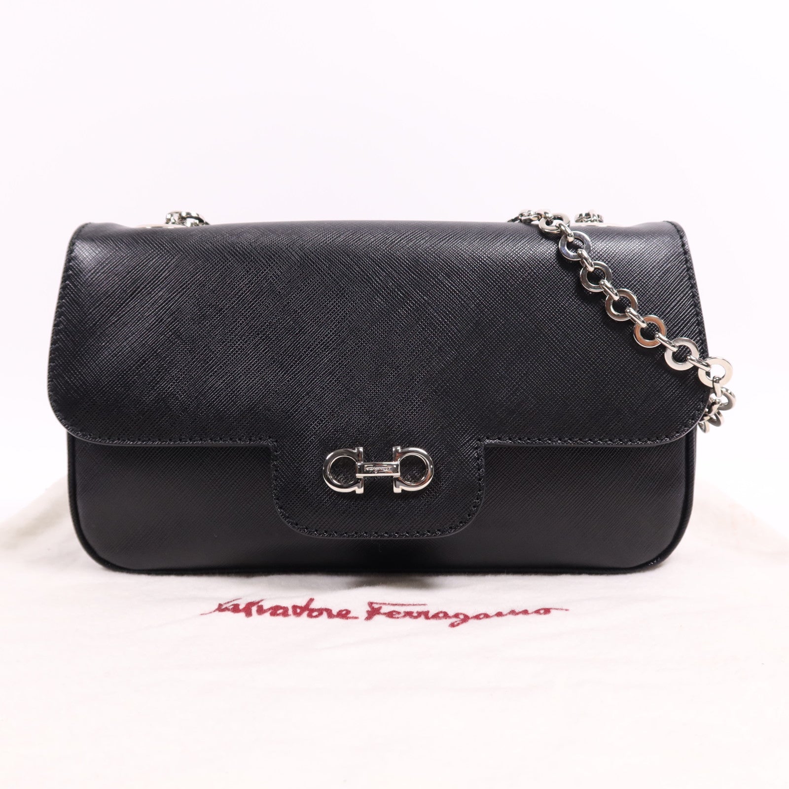 Salvatore Ferragamo 牛皮皮革Chain Shoulder Bag銀扣鏈帶肩背袋
