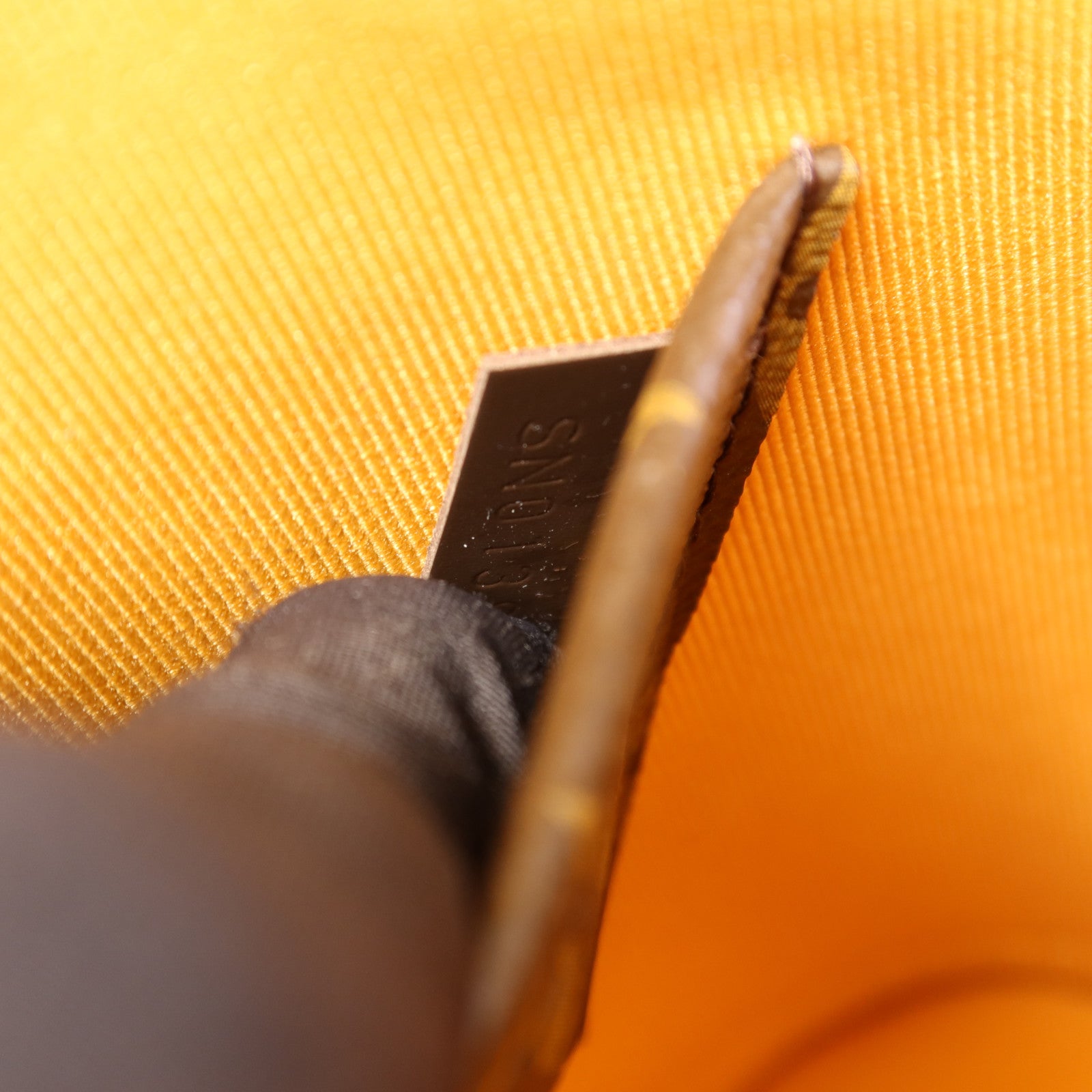 LOUIS VUITTON Vernis Alma BB金扣手挽肩背兩用袋