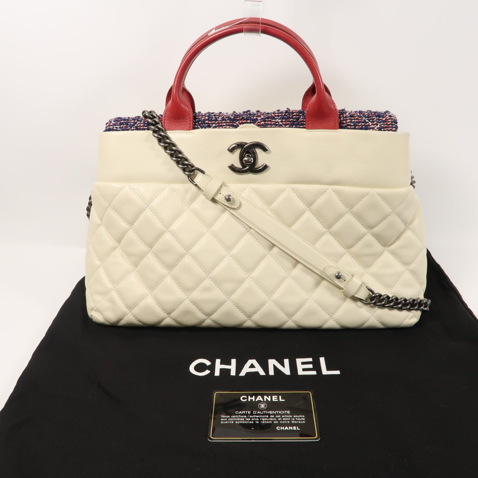 CHANEL 菱格牛皮皮革Chain Shoulder Bag銀扣手挽肩背兩用袋白色