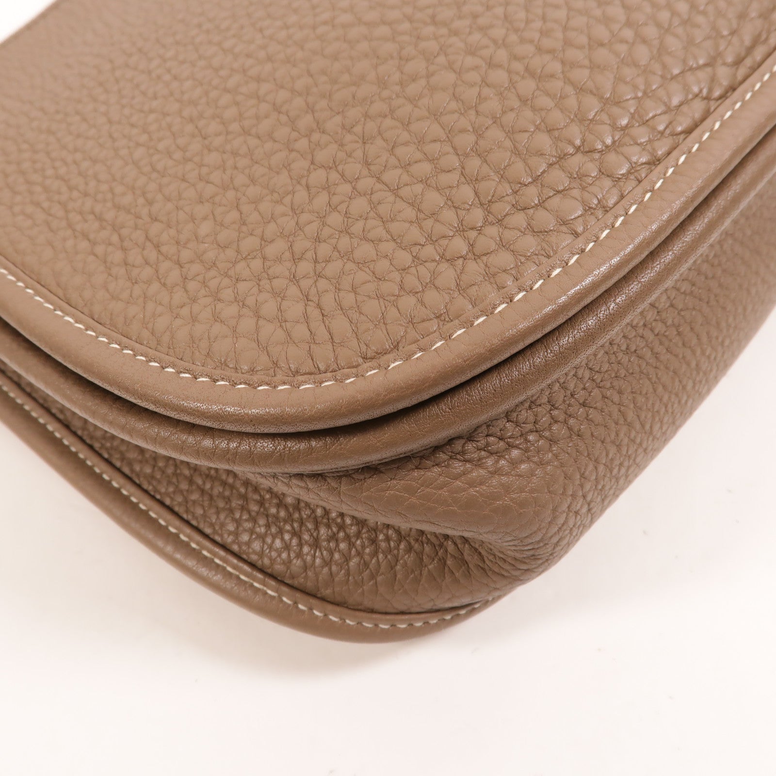 HERMES Clemence皮革Evelyne PM肩背袋Etoupe