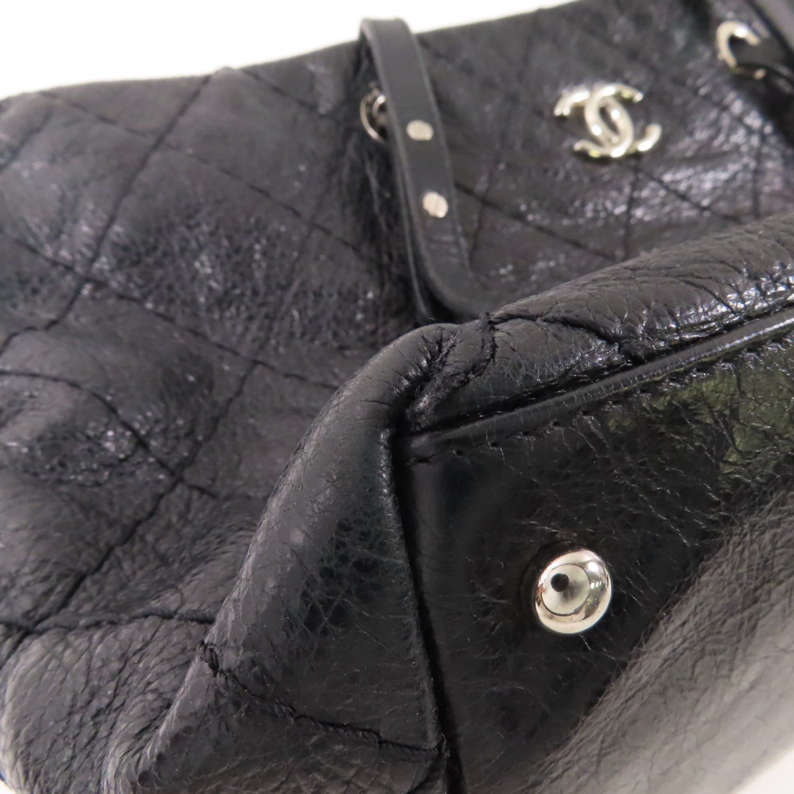 CHANEL 牛皮皮革Shoulder Bag銀扣肩背袋